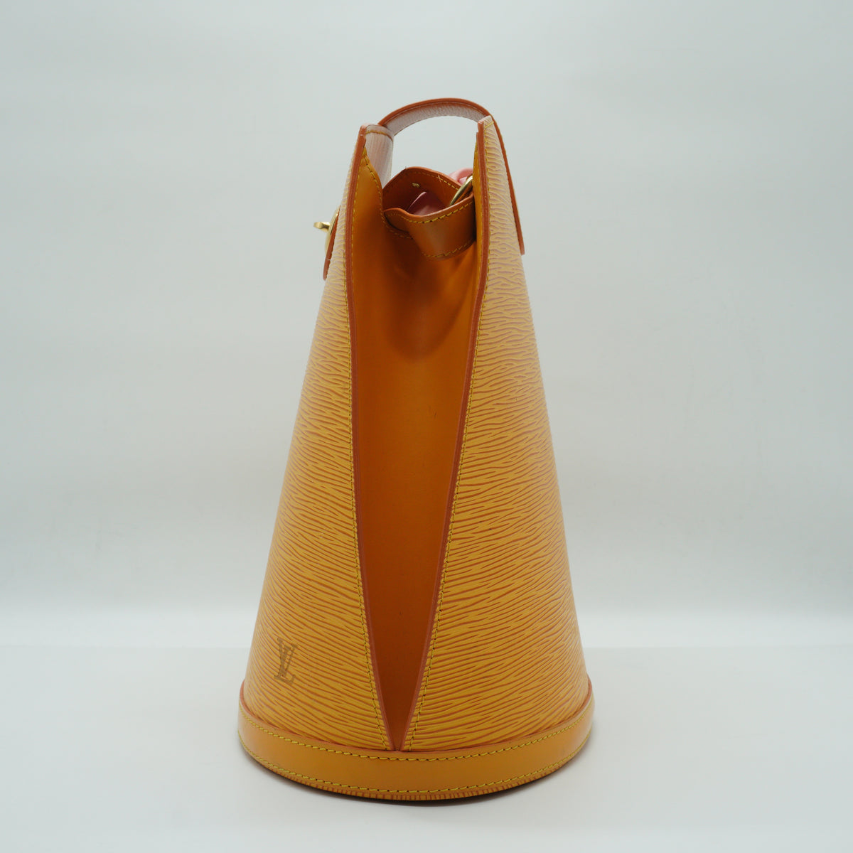 Louis Vuitton	Epi Cluny Medium Shoulder bag Yellow GHW