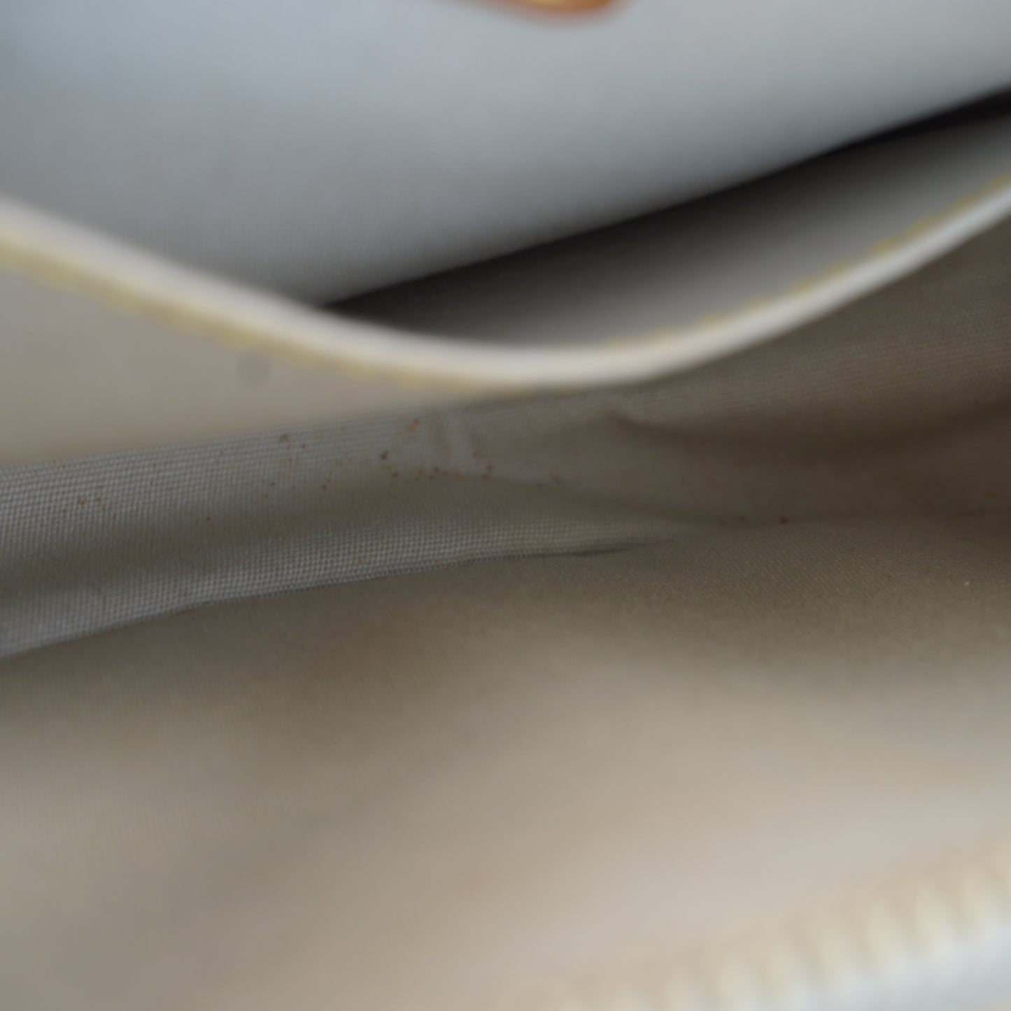 Louis Vuitton	 Mini Lin Juliette Crossbody