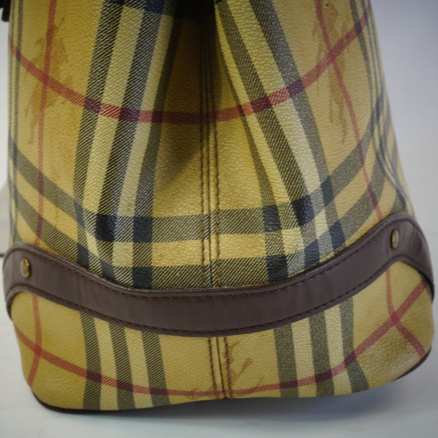 Burberry	Hymarket Check Buckle Tote Bag GHW Large