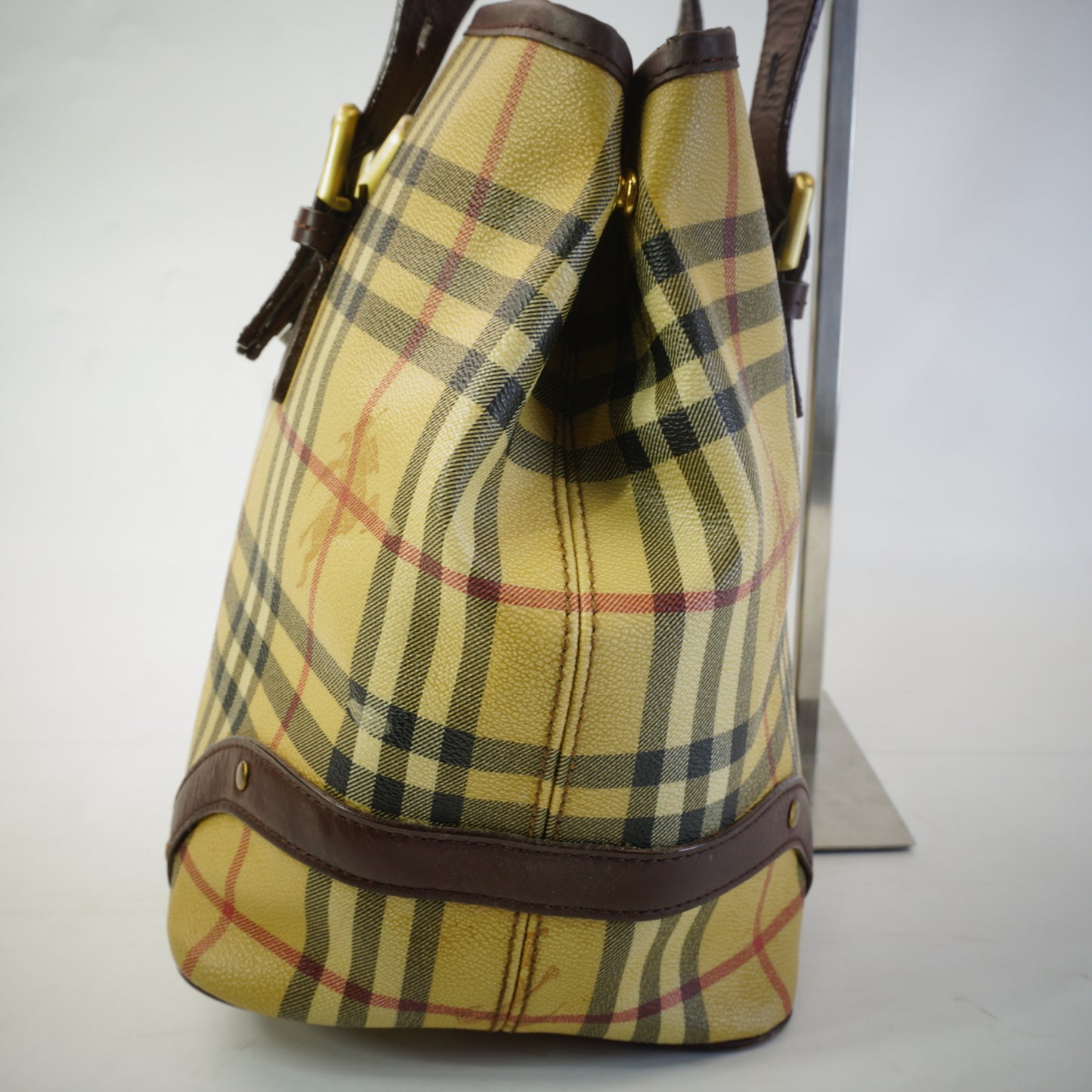 Burberry	Hymarket Check Buckle Tote Bag GHW Large