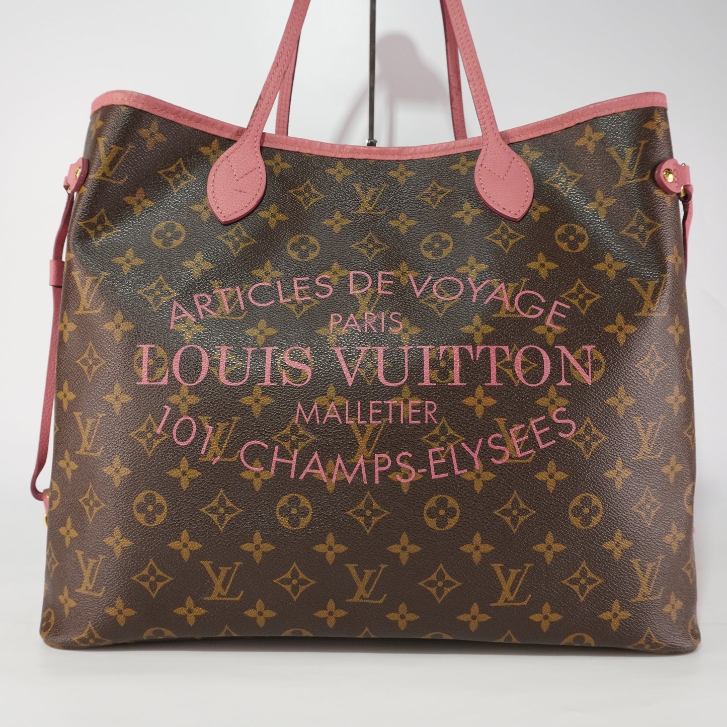 Louis Vuitton	Neverfull Pink