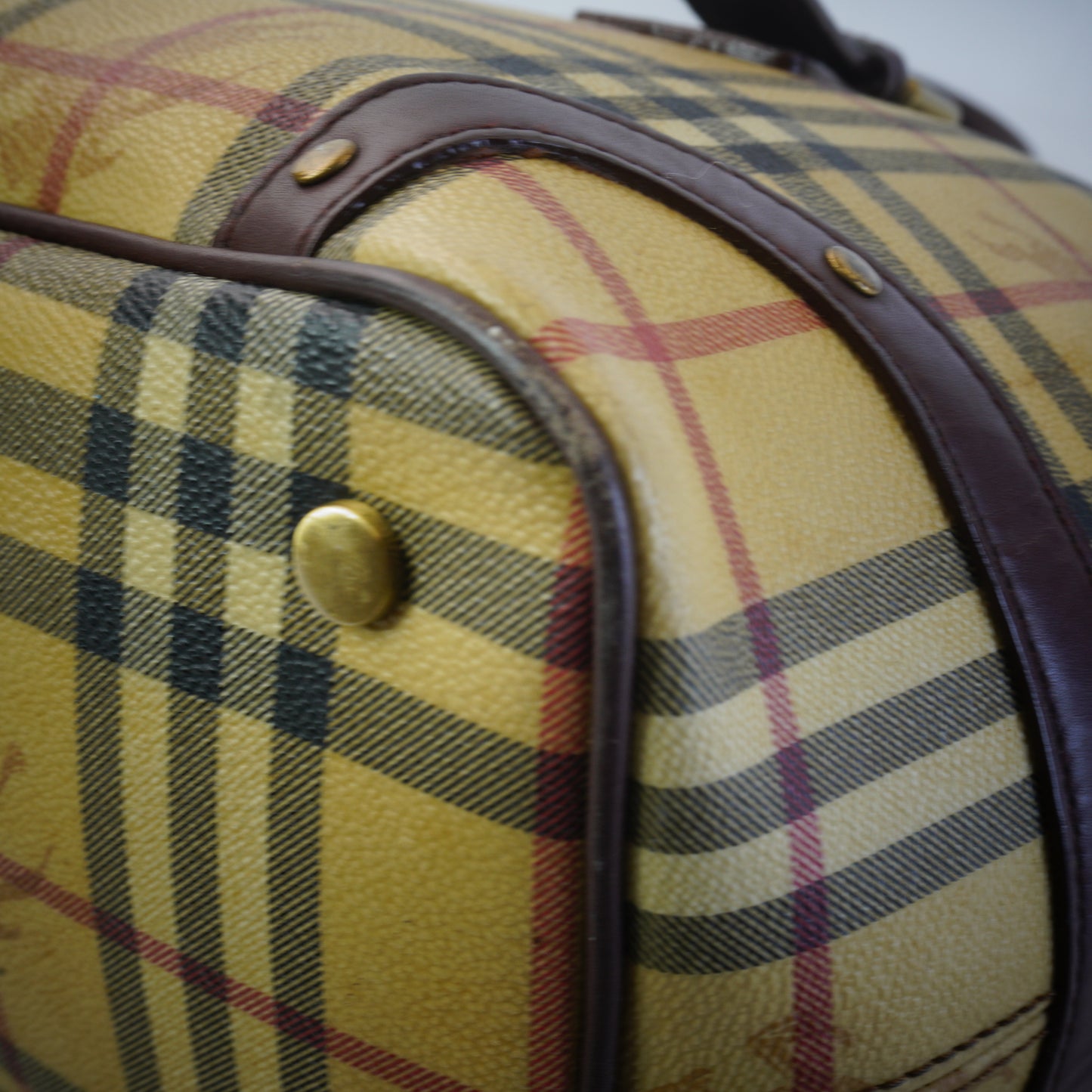 Burberry	Hymarket Check Buckle Tote Bag GHW Large
