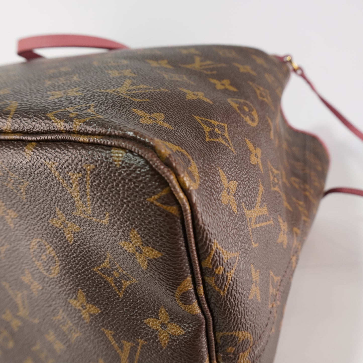 Louis Vuitton	Neverfull Pink