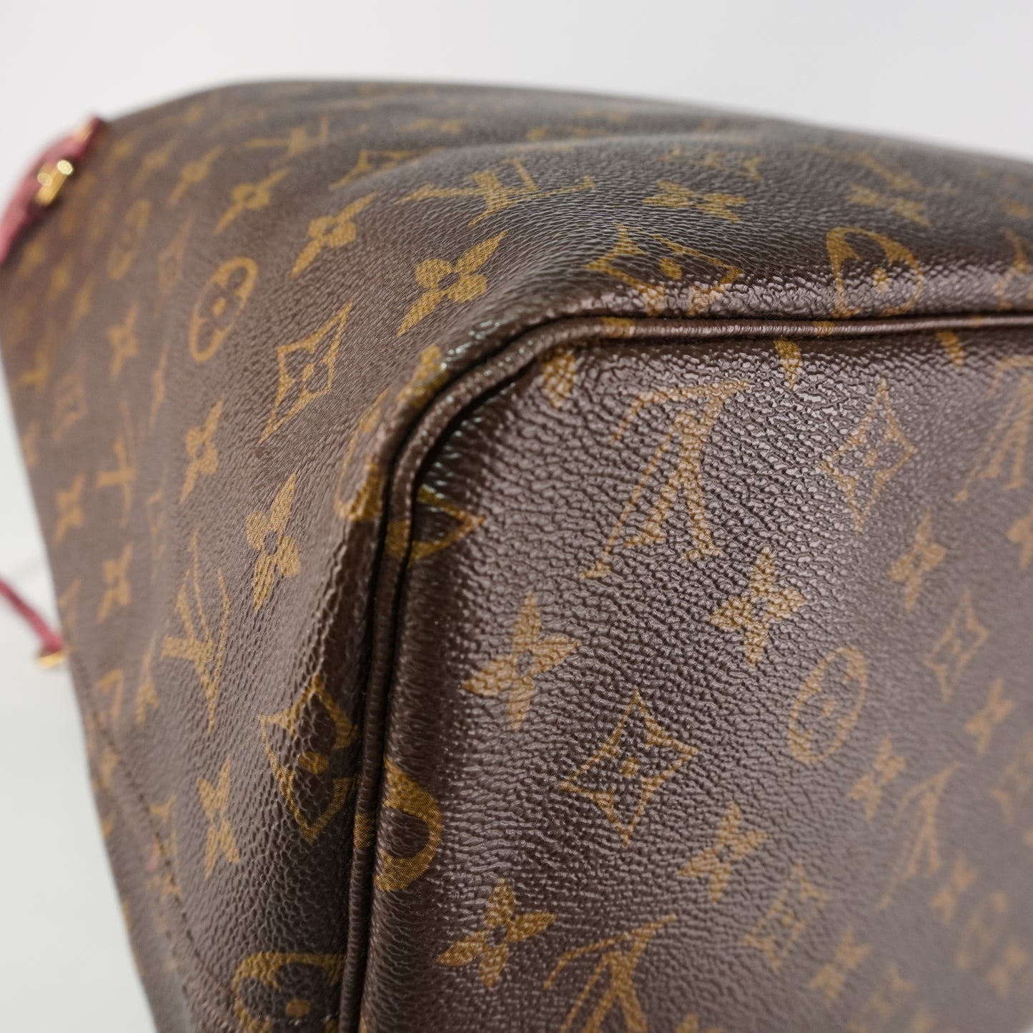 Louis Vuitton	Neverfull Pink