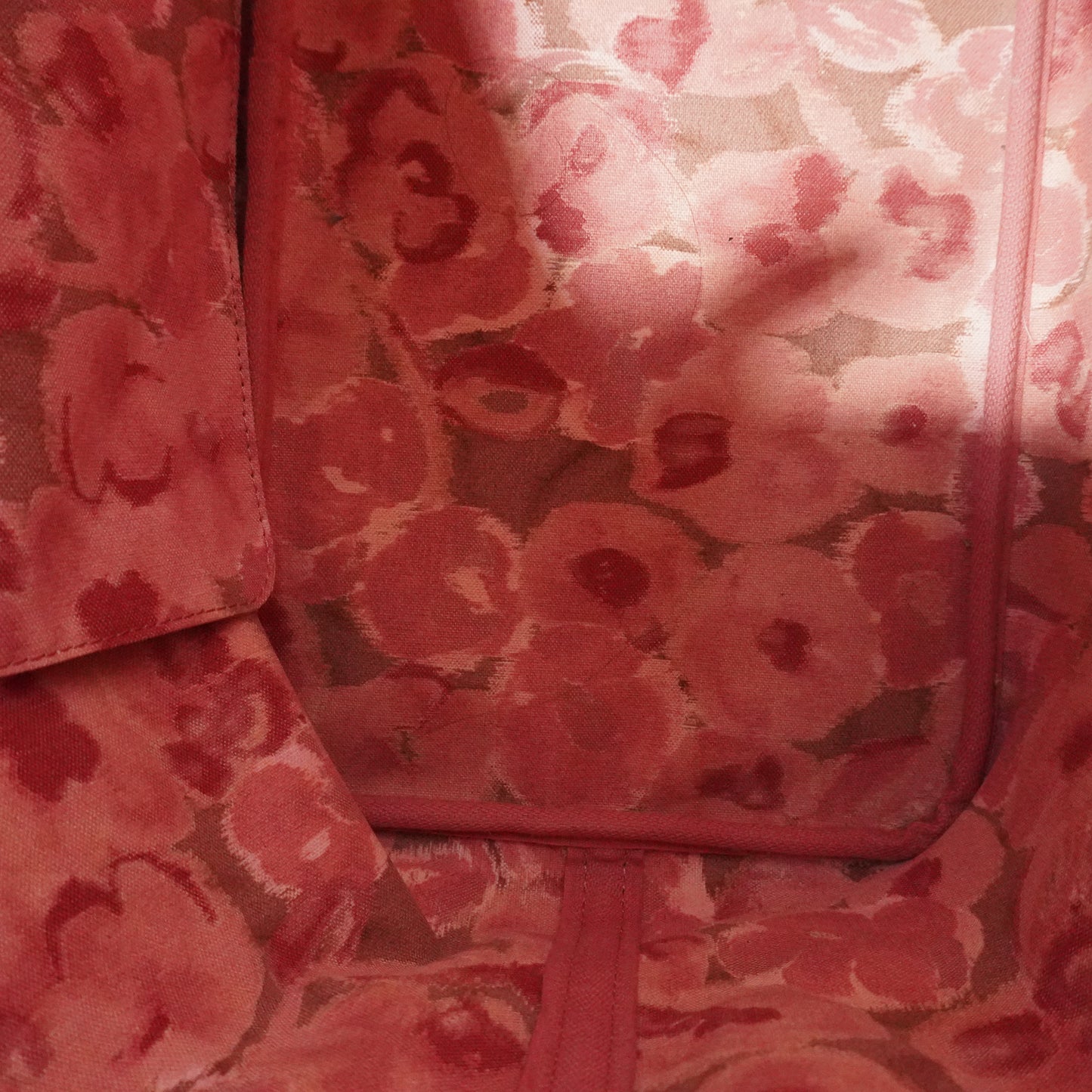 Louis Vuitton	Neverfull Pink