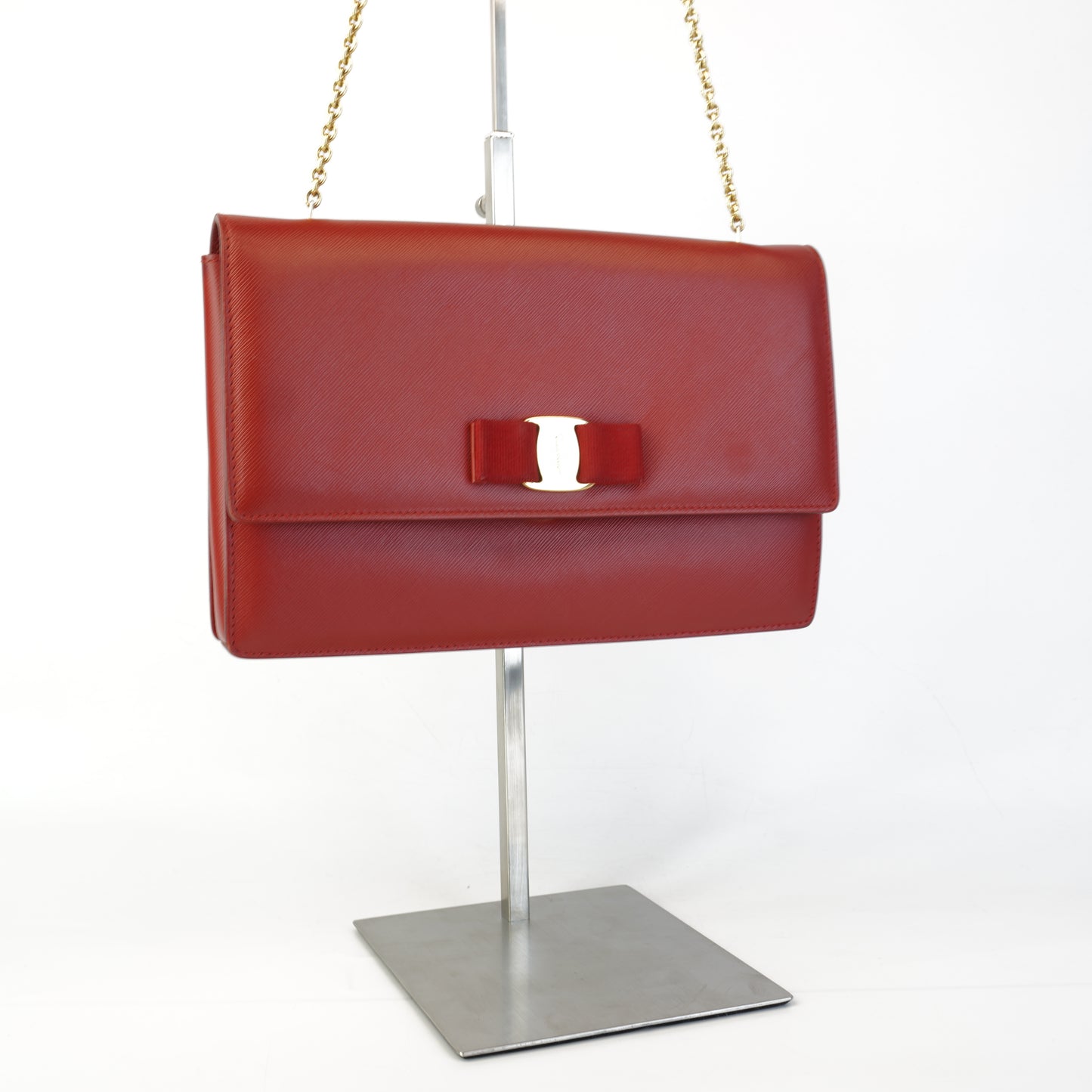 Salvatore Ferragamo Ginny Vara Red Woc