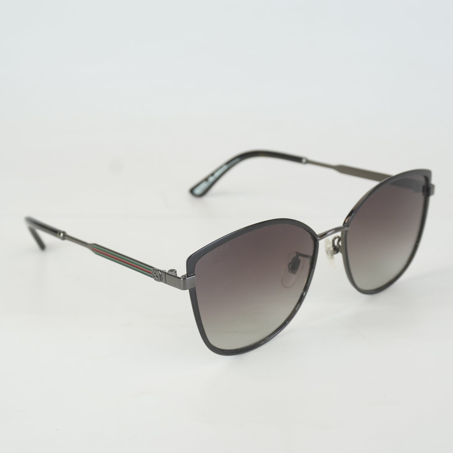 Gucci GG D589SK