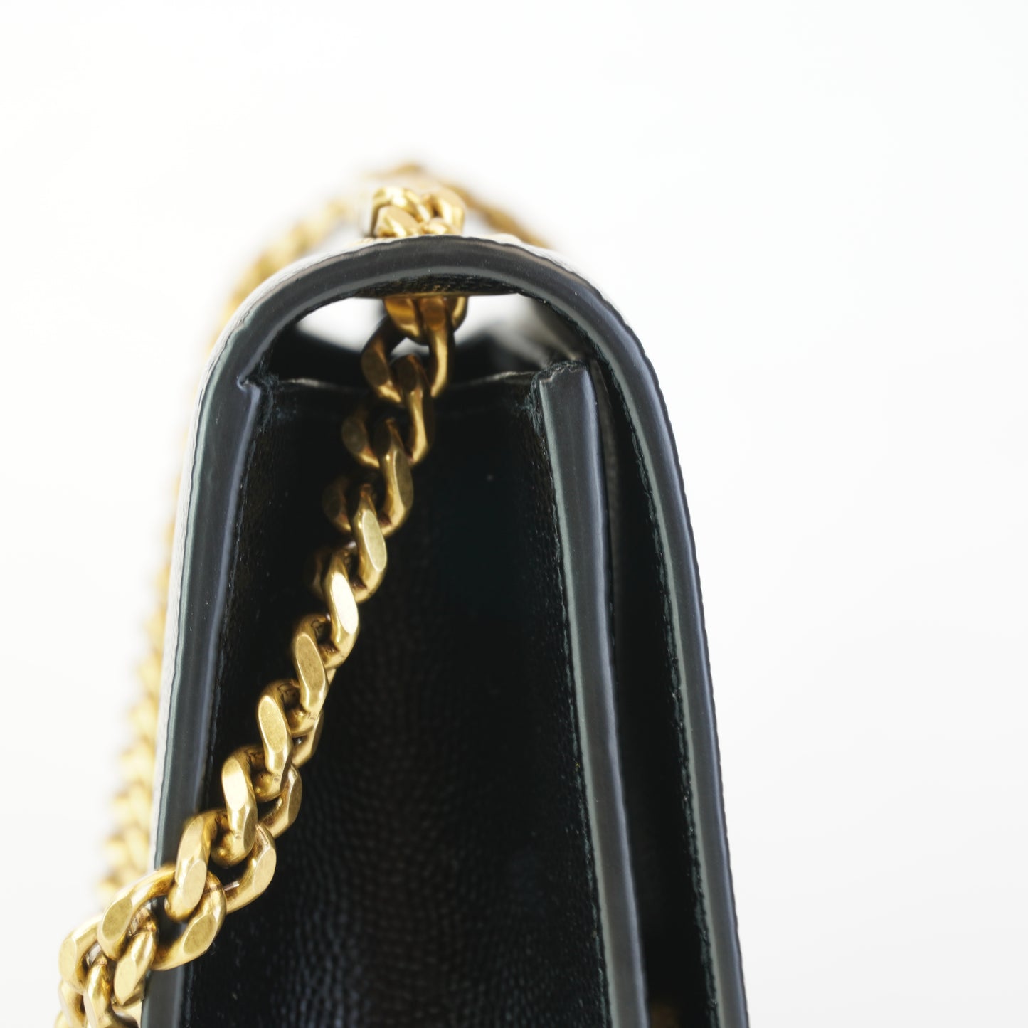 YSL	Medium Shoulder Bag