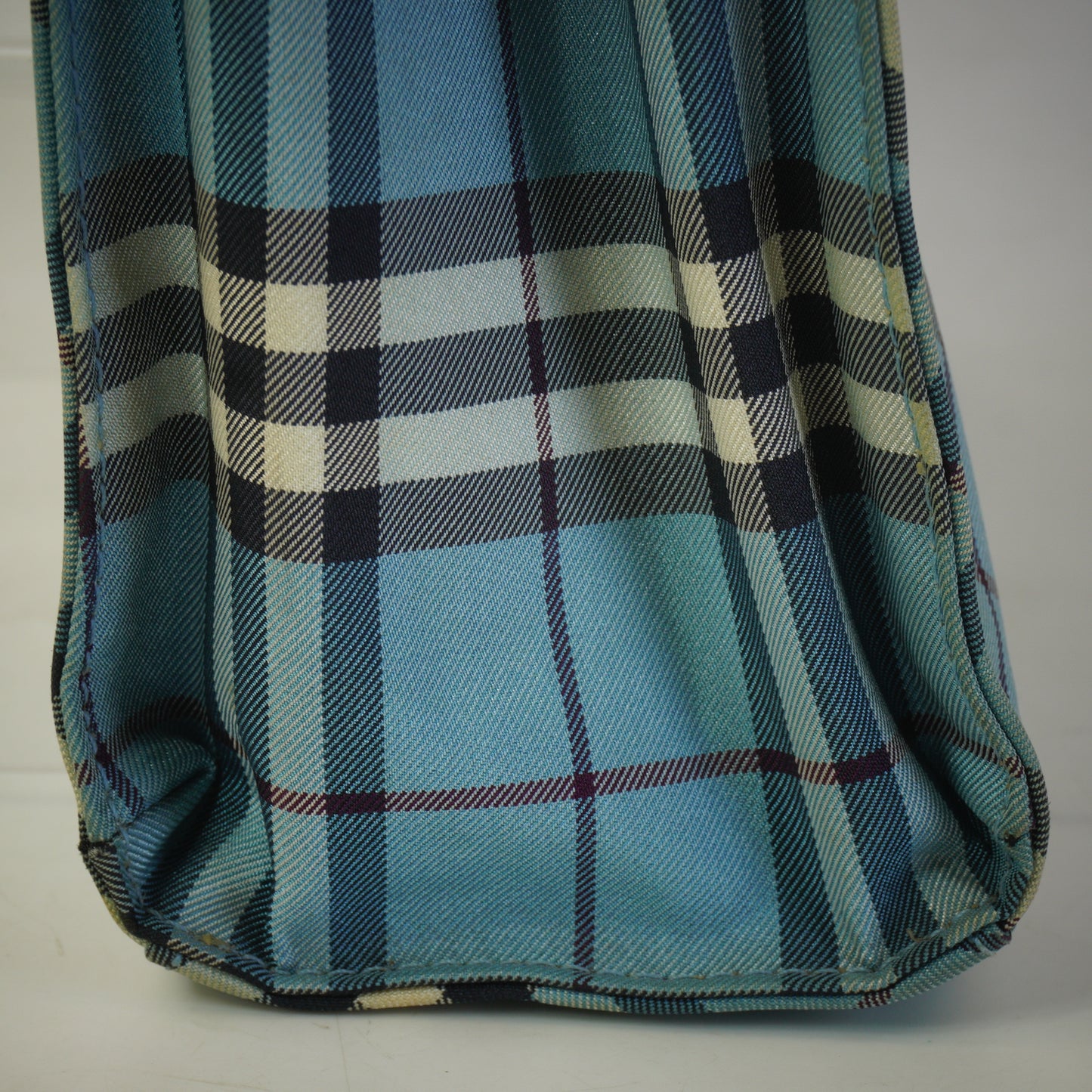 Burberry	Blue Label Nova Check Small