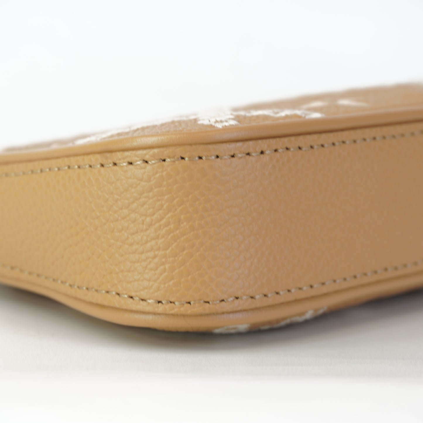 Louis Vuitton Easy Pochette