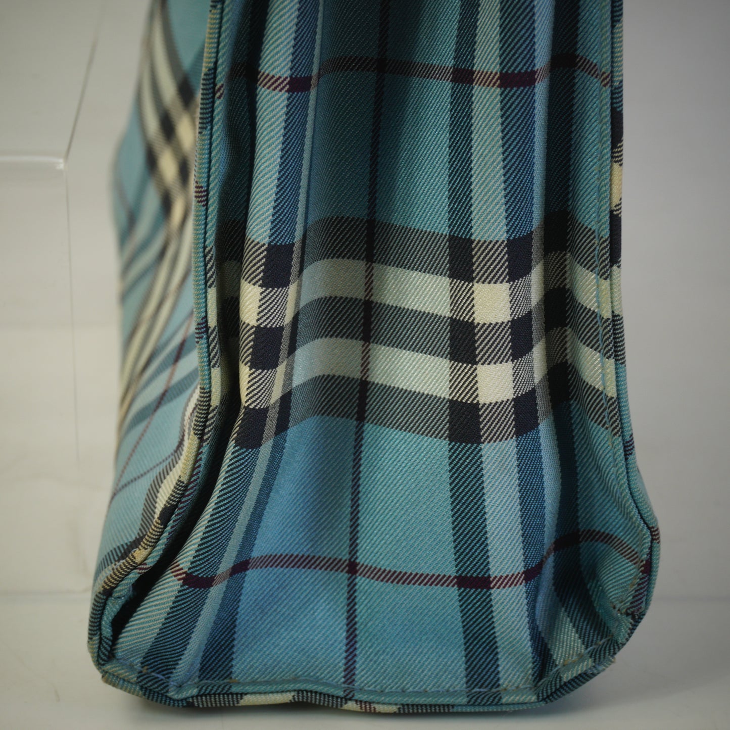 Burberry	Blue Label Nova Check Small