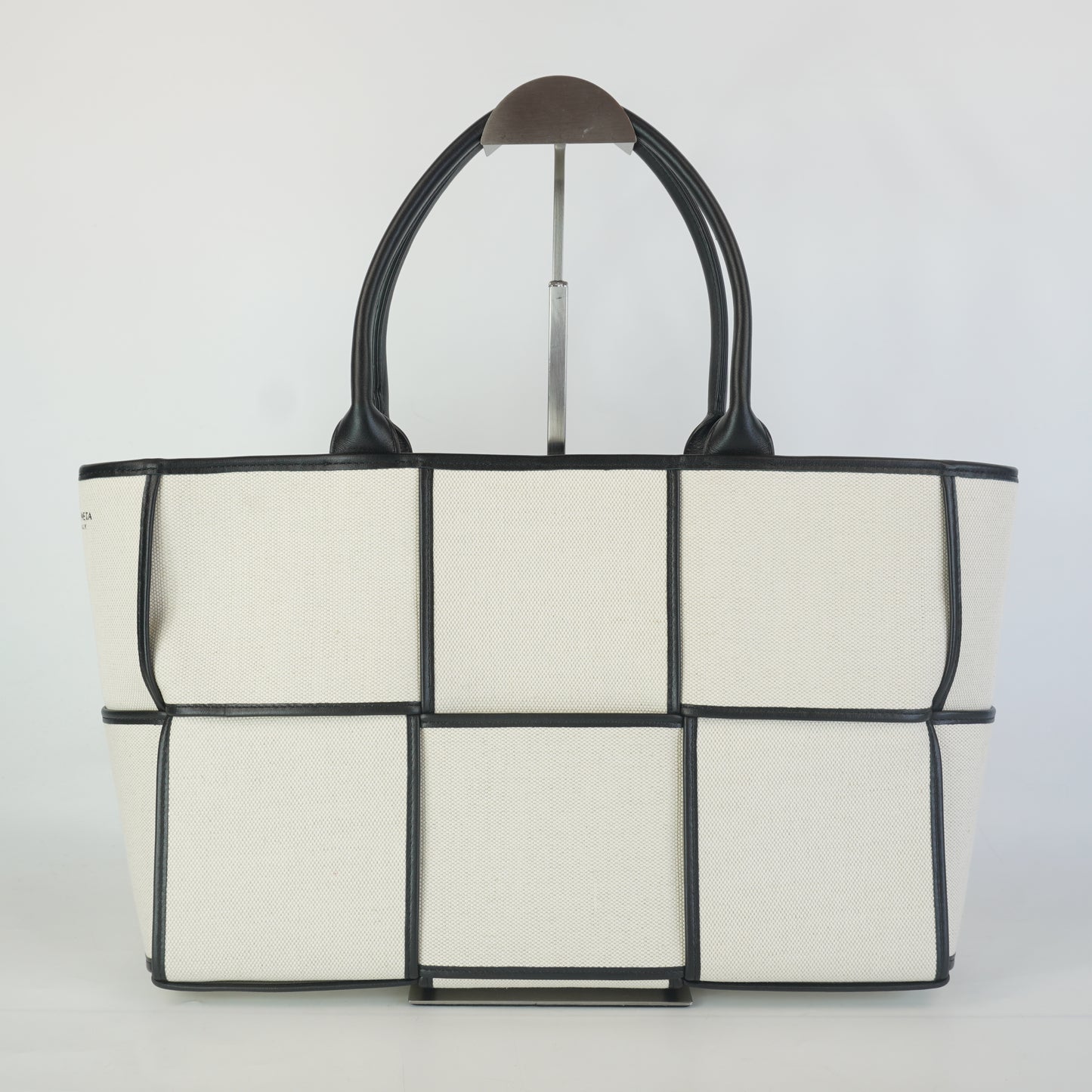 Bottega Veneta Arco Tote Medium