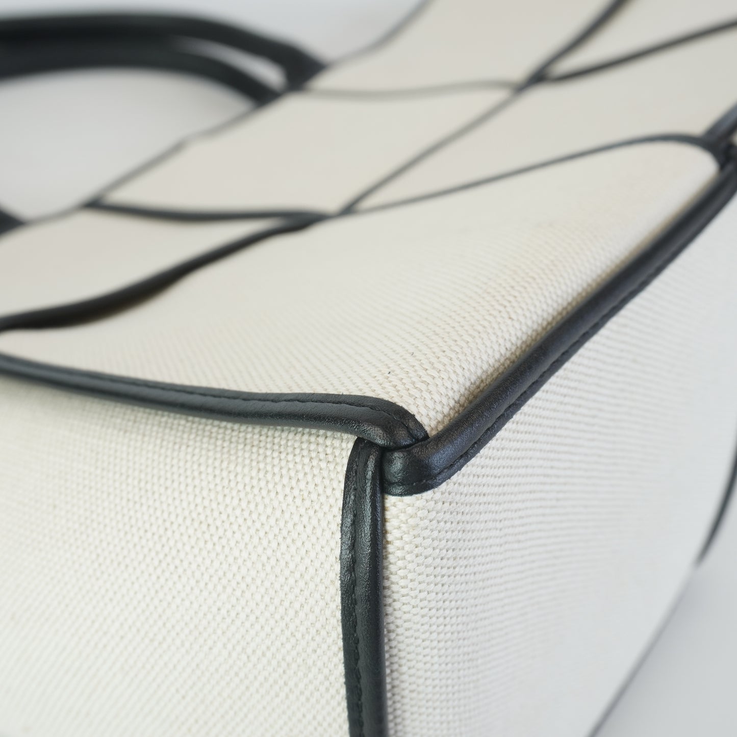 Bottega Veneta Arco Tote Medium