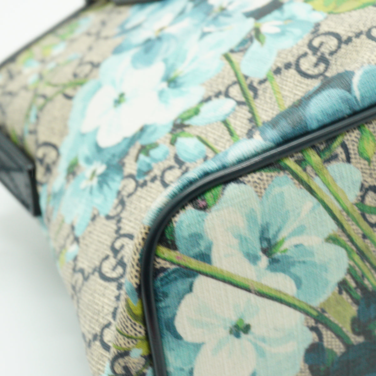 Gucci GG Supreme Blooms Small Convertible Zip Tote Bag