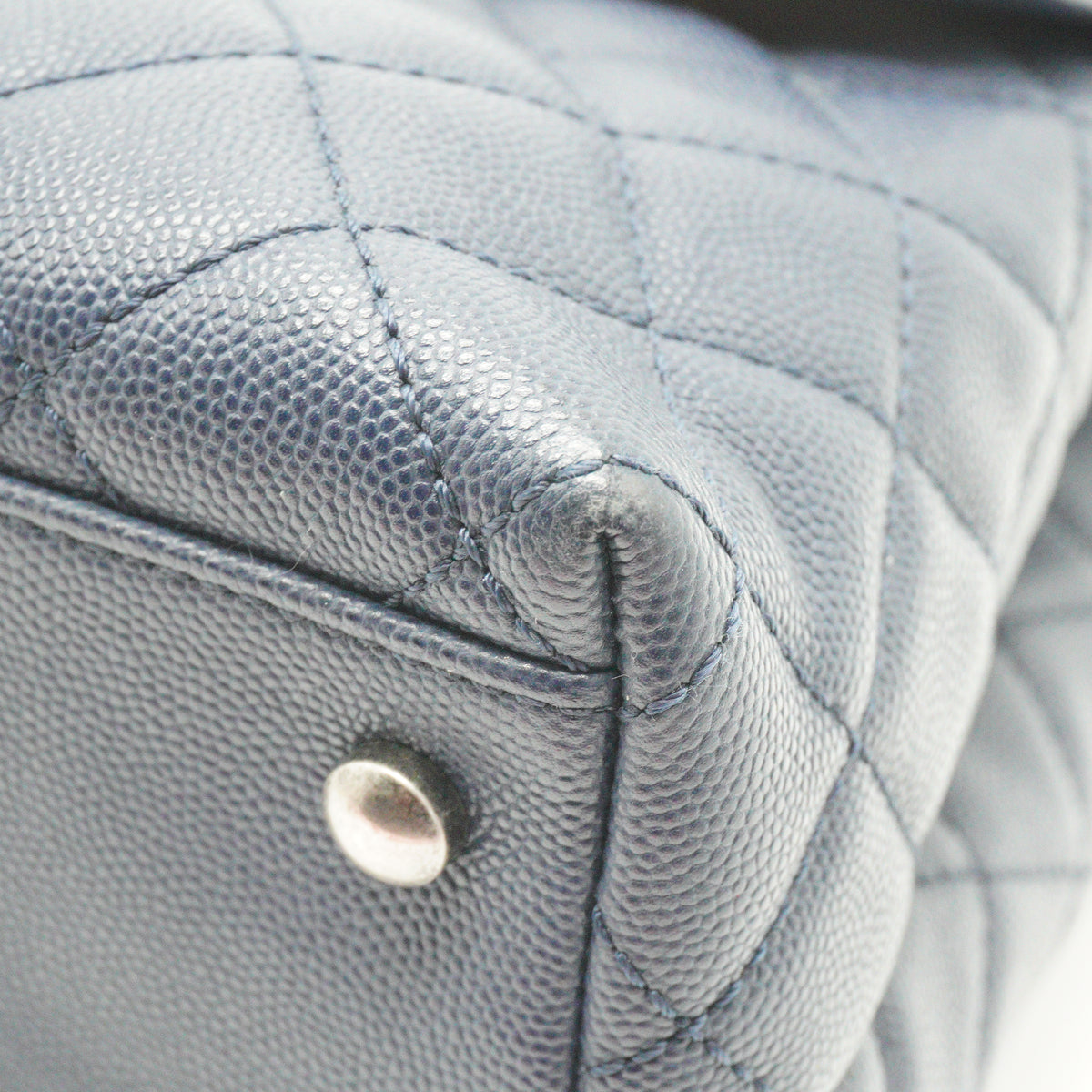 Chanel Coco Handle Large Dark Blue Caviar MHW
