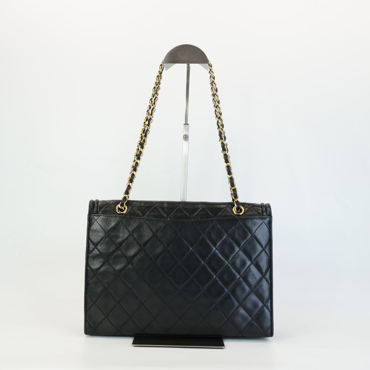 Chanel Vinatage Metelasse Quilted Double Chain Shoulder Bag Medium GHW\