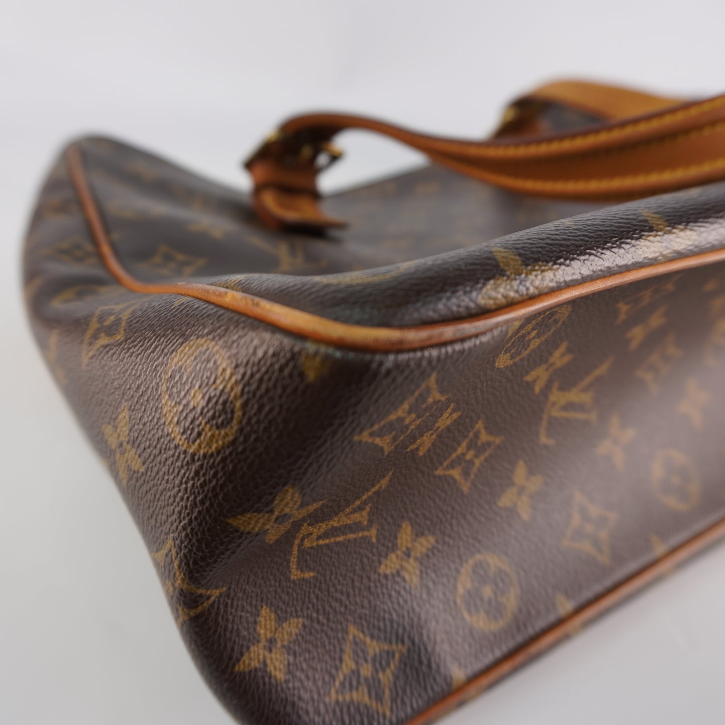Louis Vuitton Monogram Multipli Cite Handbag