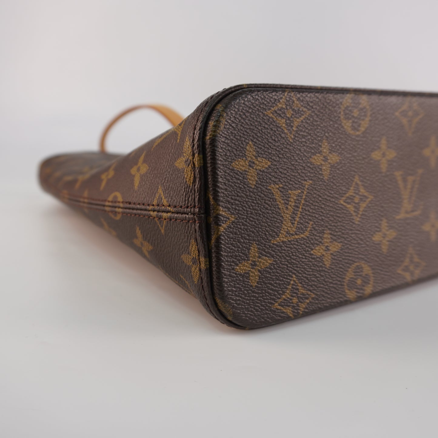 Louis Vuitton Luco Tote Bag