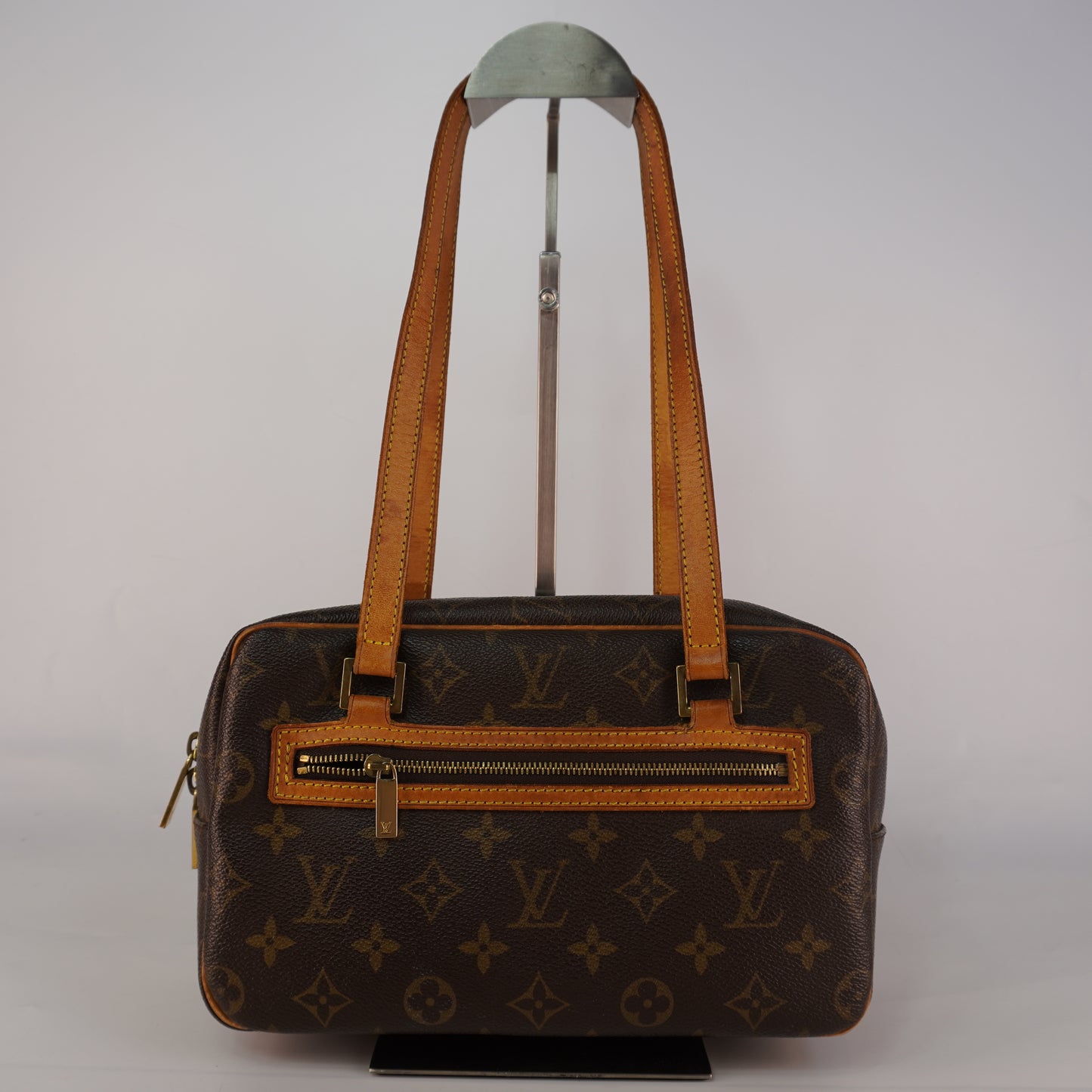 Louis Vuitton Cite MM Shoulder Bag