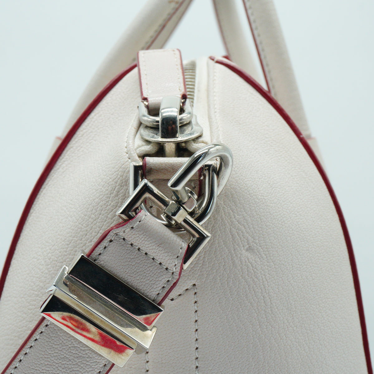 Givenchy Antigona Large Goatskin Leather Chalk White Red Edge SHW