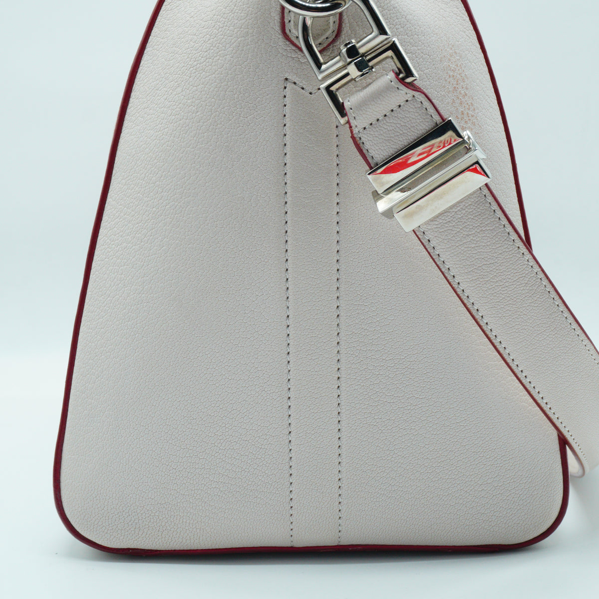 Givenchy Antigona Large Goatskin Leather Chalk White Red Edge SHW