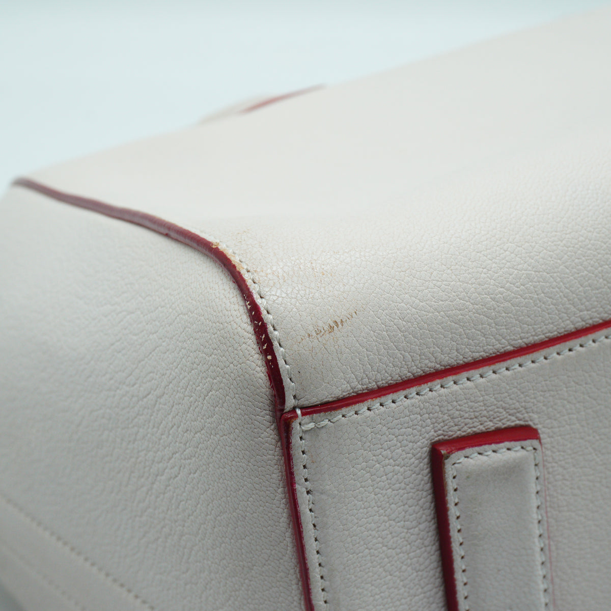 Givenchy Antigona Large Goatskin Leather Chalk White Red Edge SHW