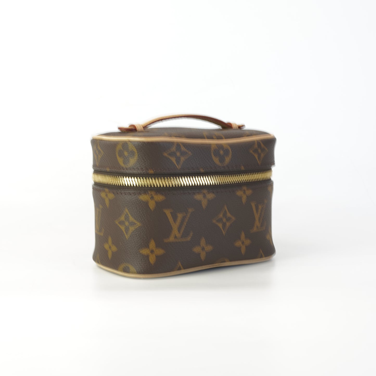 Louis Vuitton	Nice