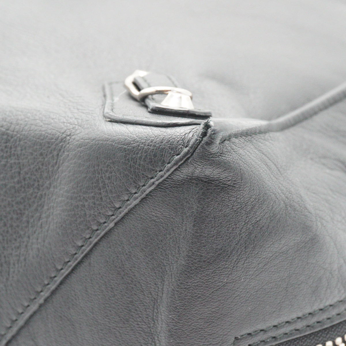 Balenciaga Papier A5 Zip Around Tote Medium Black SHW