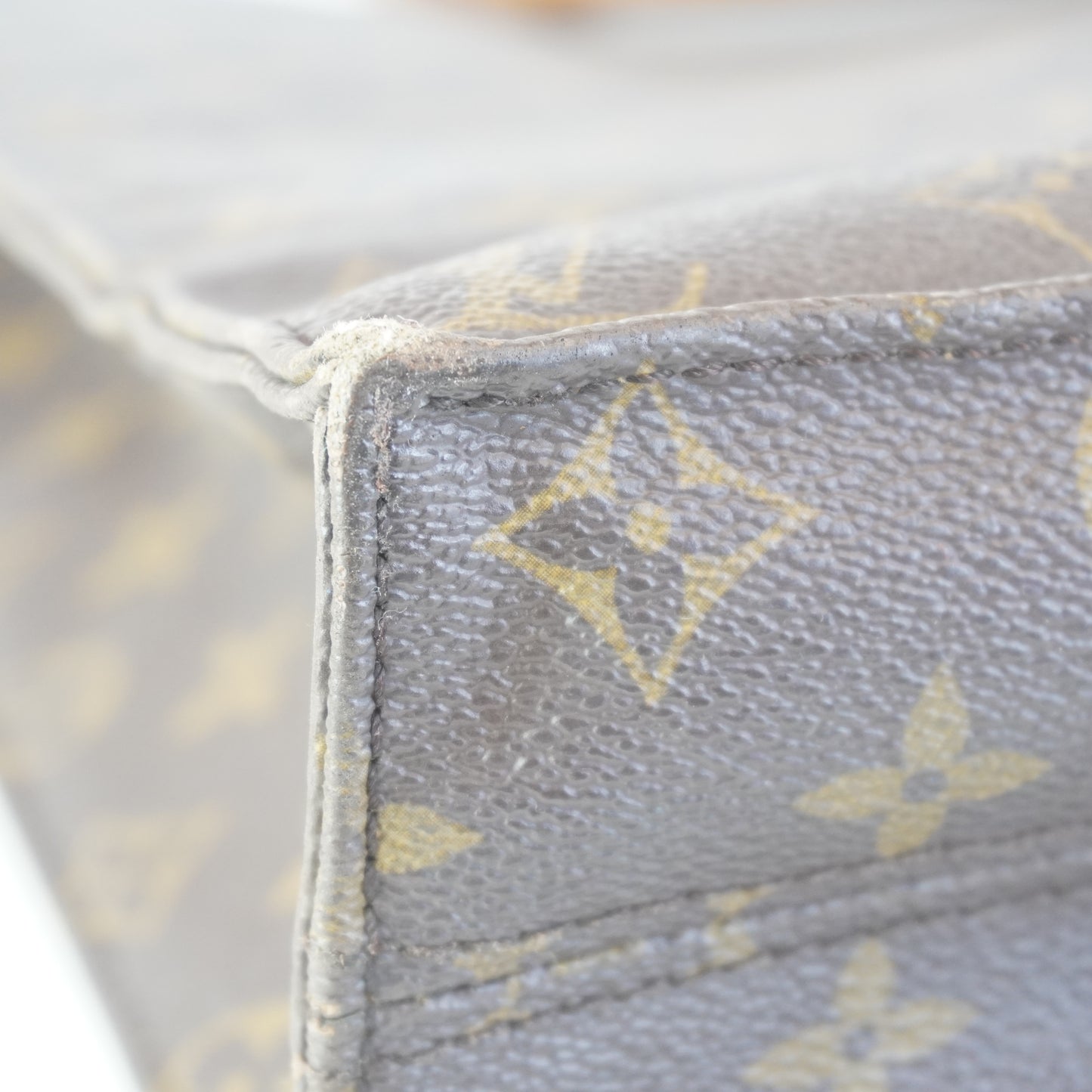Louis Vuitton	Sac Plat