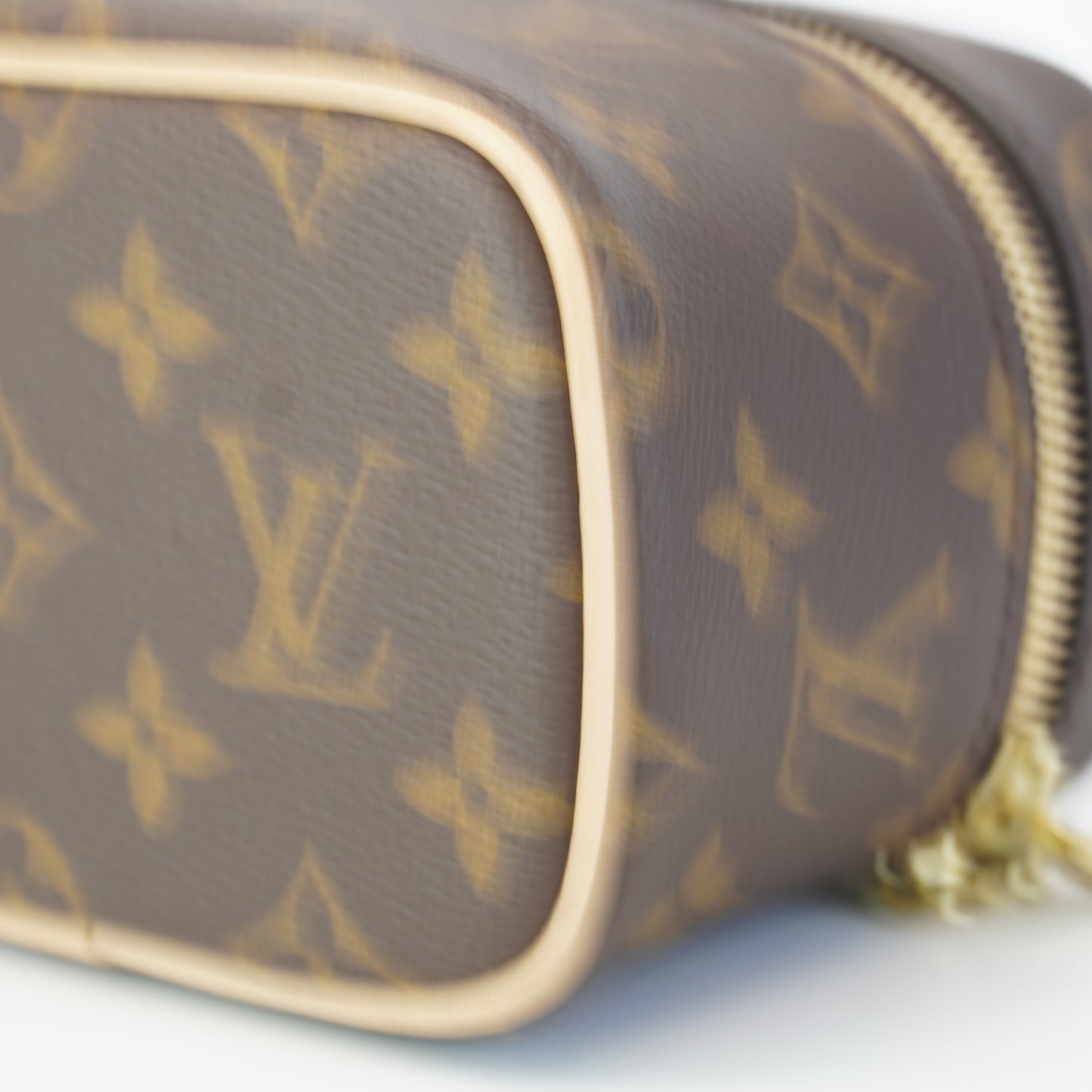 Louis Vuitton	Nice