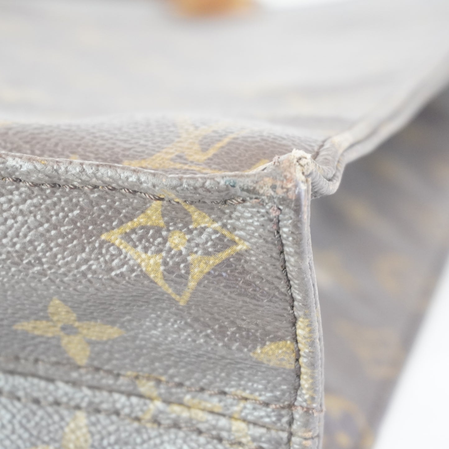 Louis Vuitton	Sac Plat