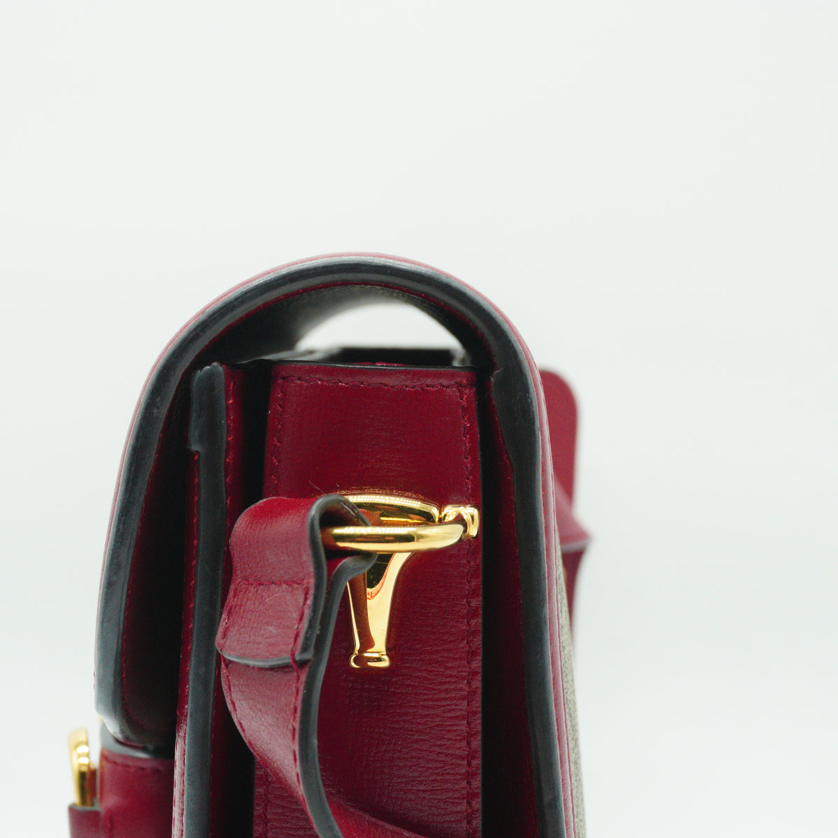 Gucci Horsebit 1995 Shoulder Bag Red Trims GHW Small