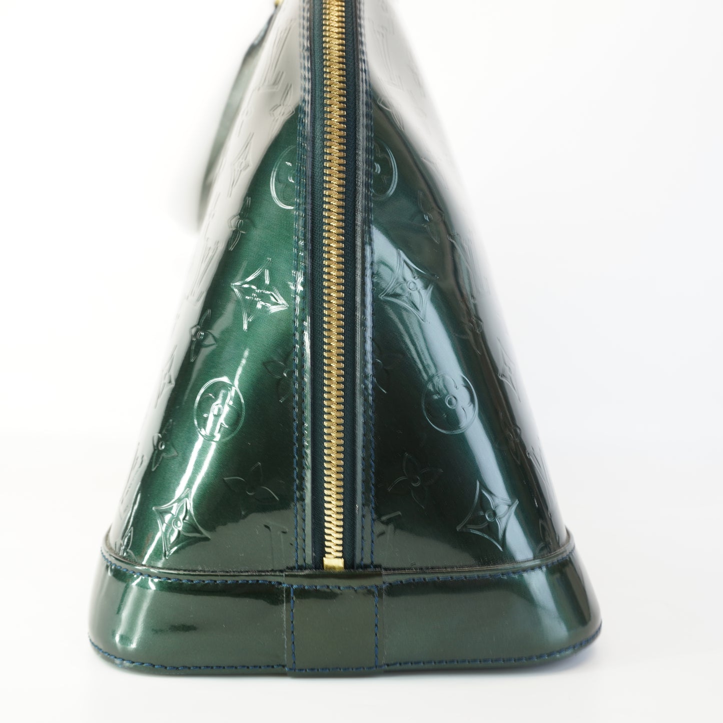 Louis Vuitton	Allma Patent GM