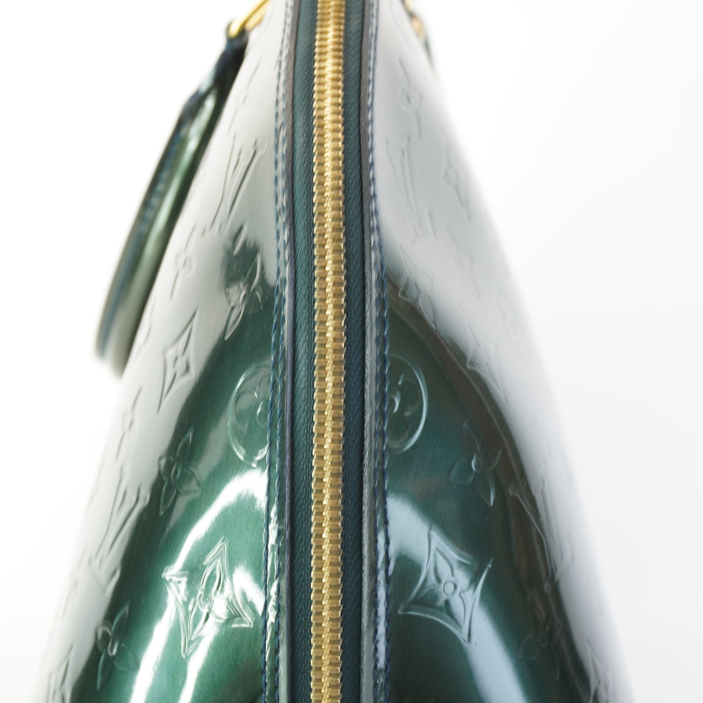 Louis Vuitton	Allma Patent GM
