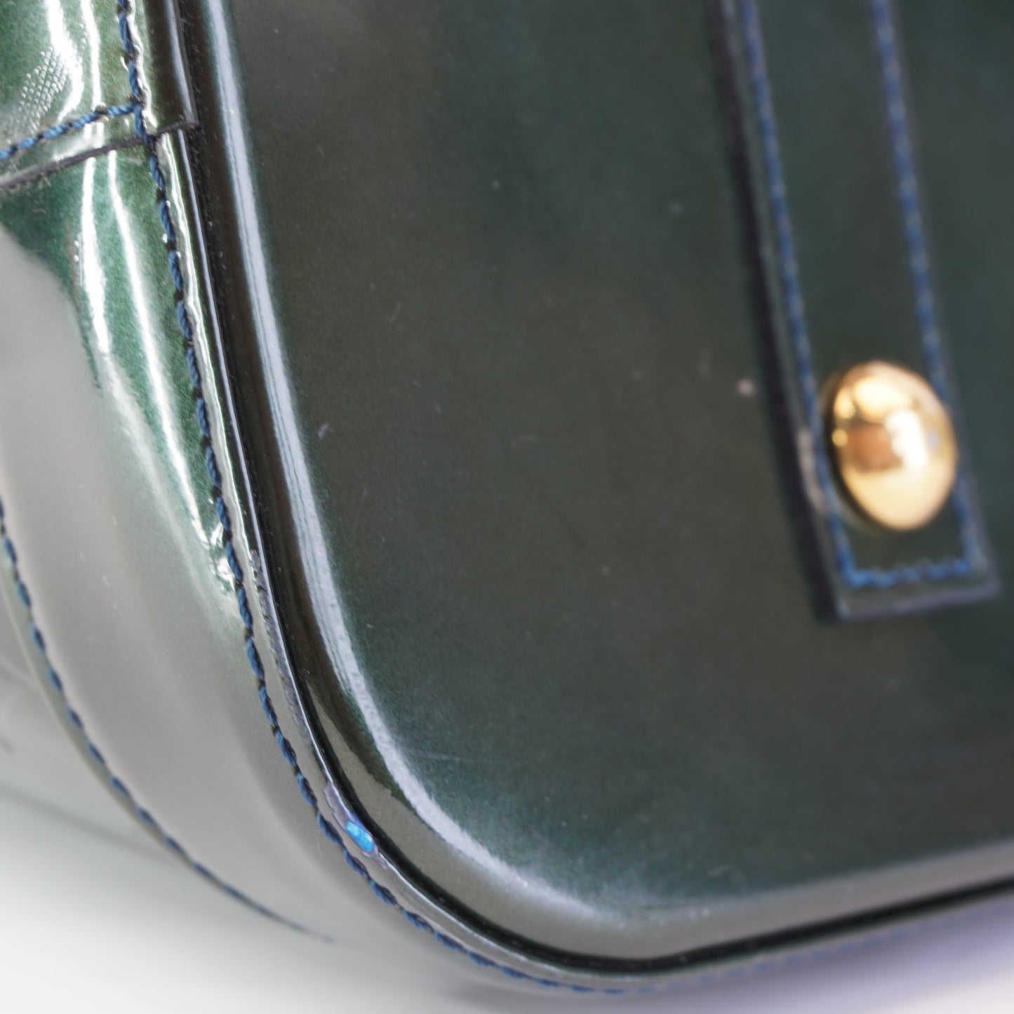 Louis Vuitton	Allma Patent GM