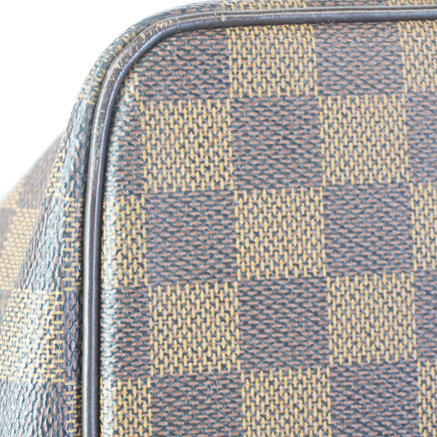 Louis Vuitton	Saleya Medium GHW