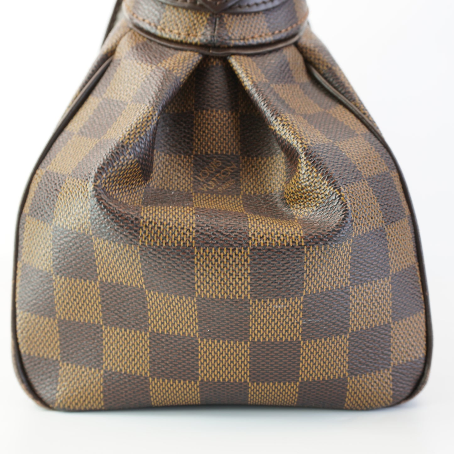 Louis Vuitton	Trevi Pm