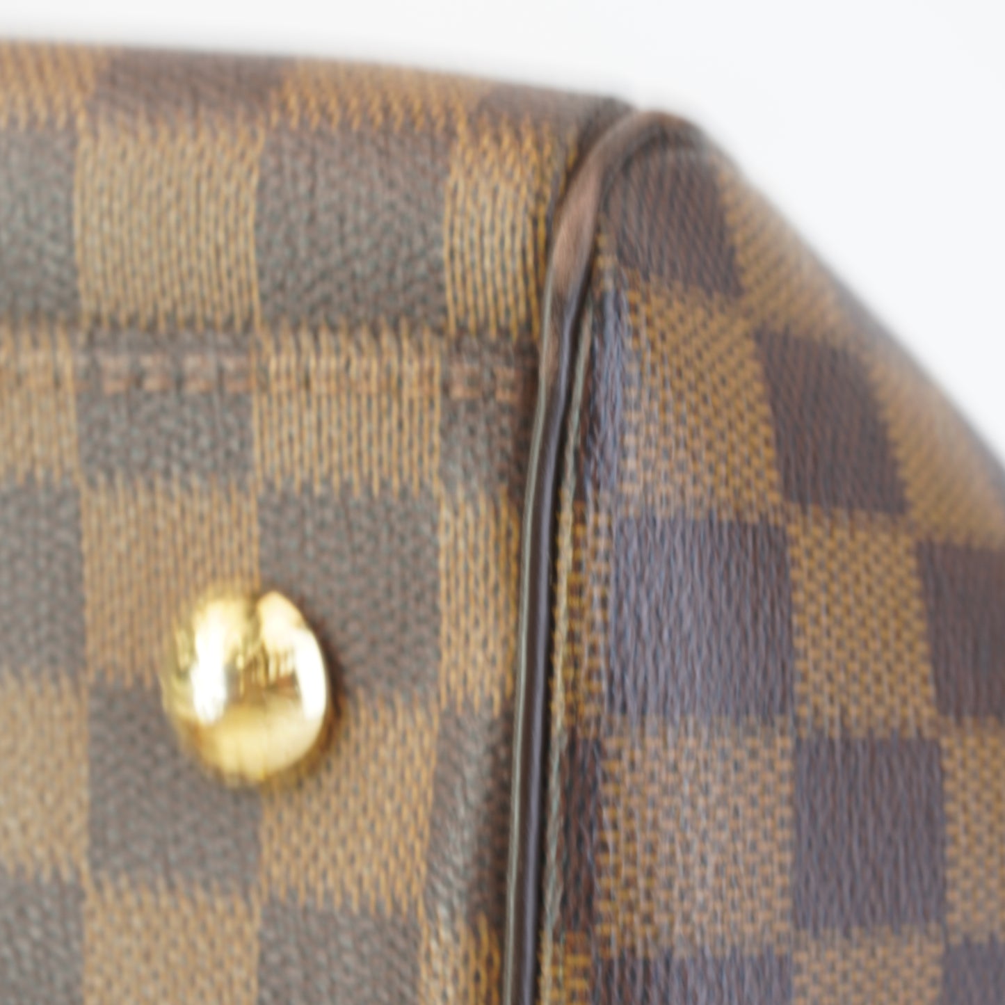 Louis Vuitton	Trevi Pm