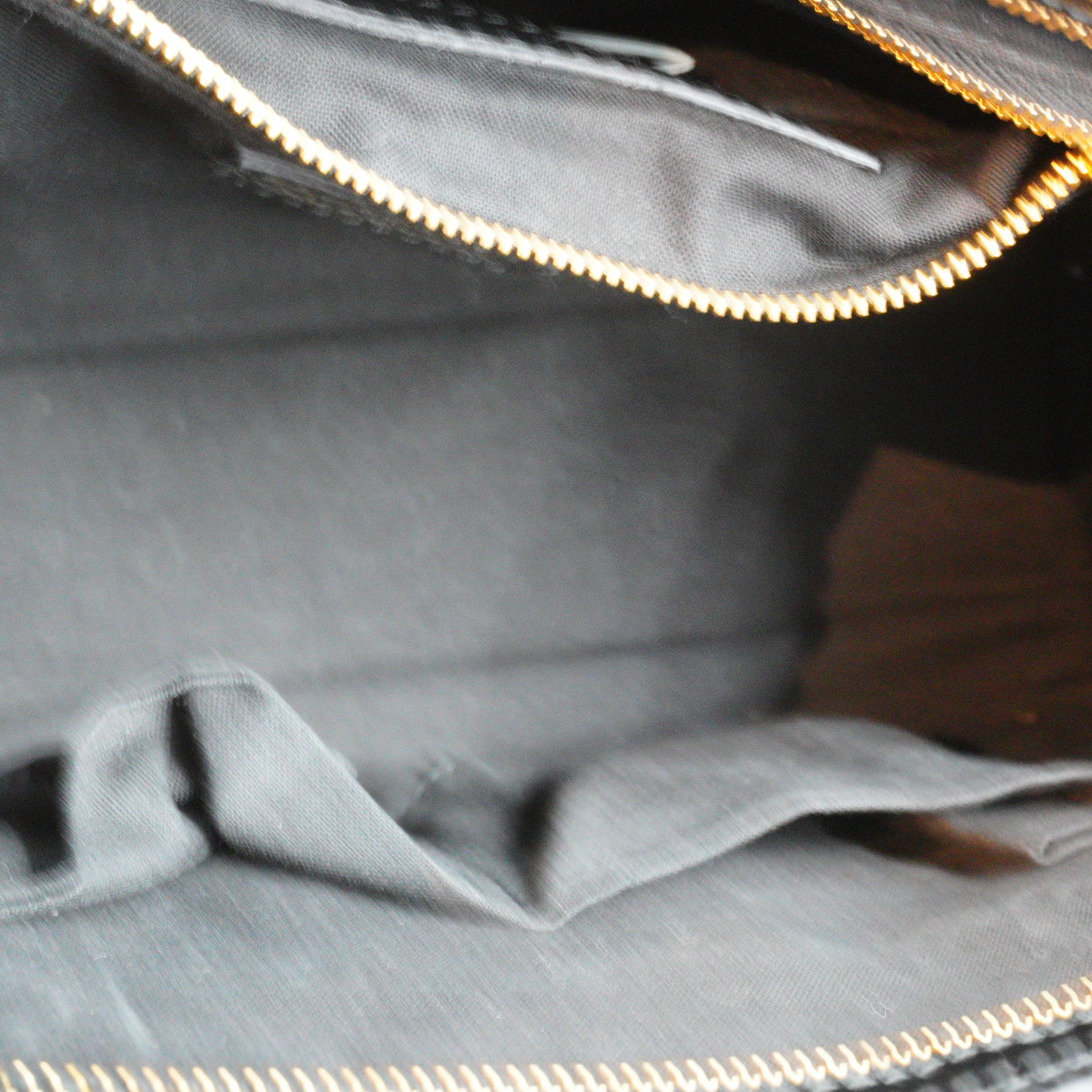 Balenciaga Metallic Edge City Bag Black Medium GHW