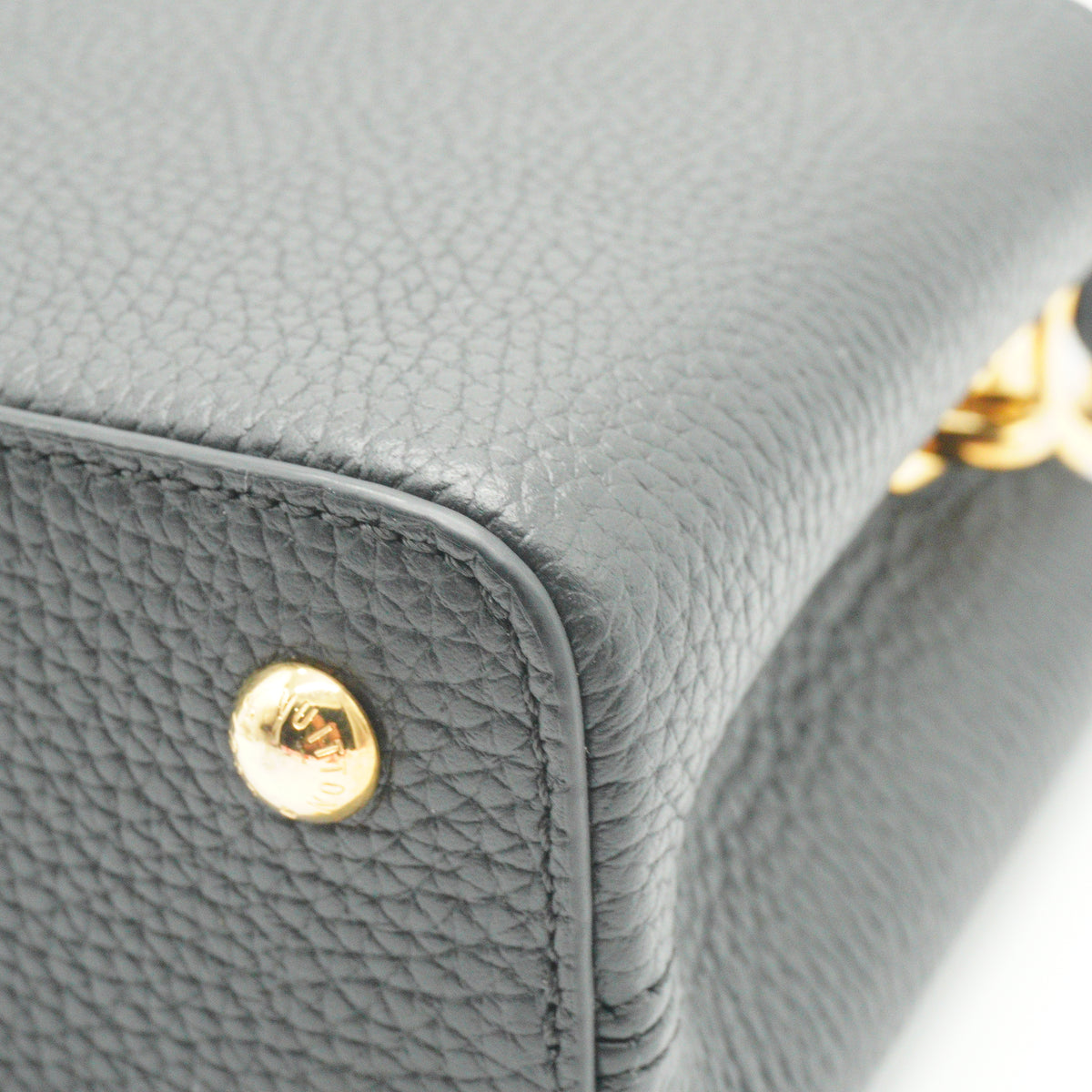 Louis Vuitton	Capucine Mini full-grain Taurillon calf leather Black GHW