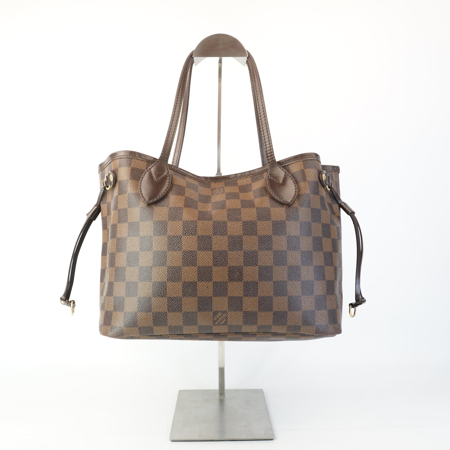 Louis Vuitton	Damier Ebene Neverfull PM
