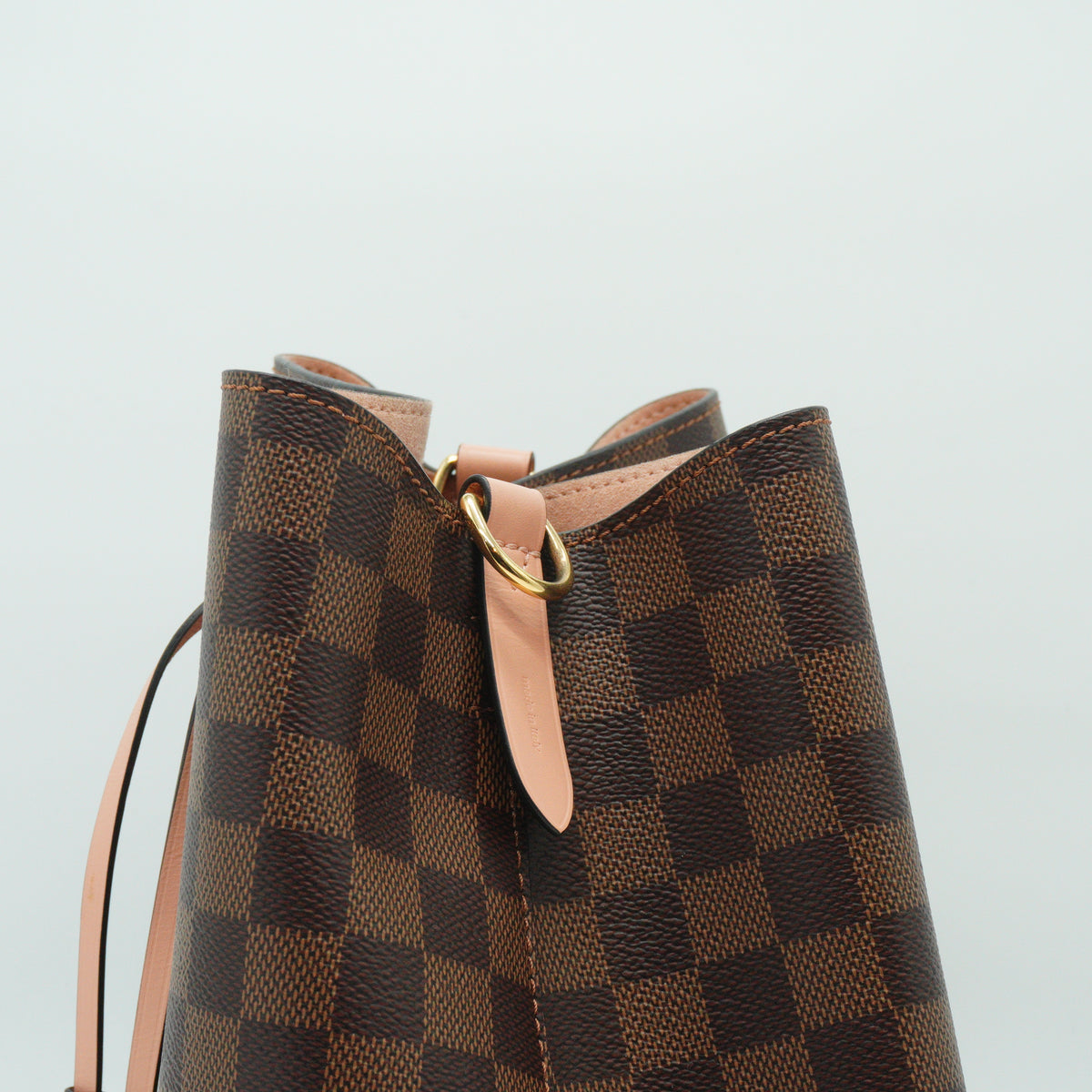 Louis Vuitton Neo Neo MM Bucket Bag GHW