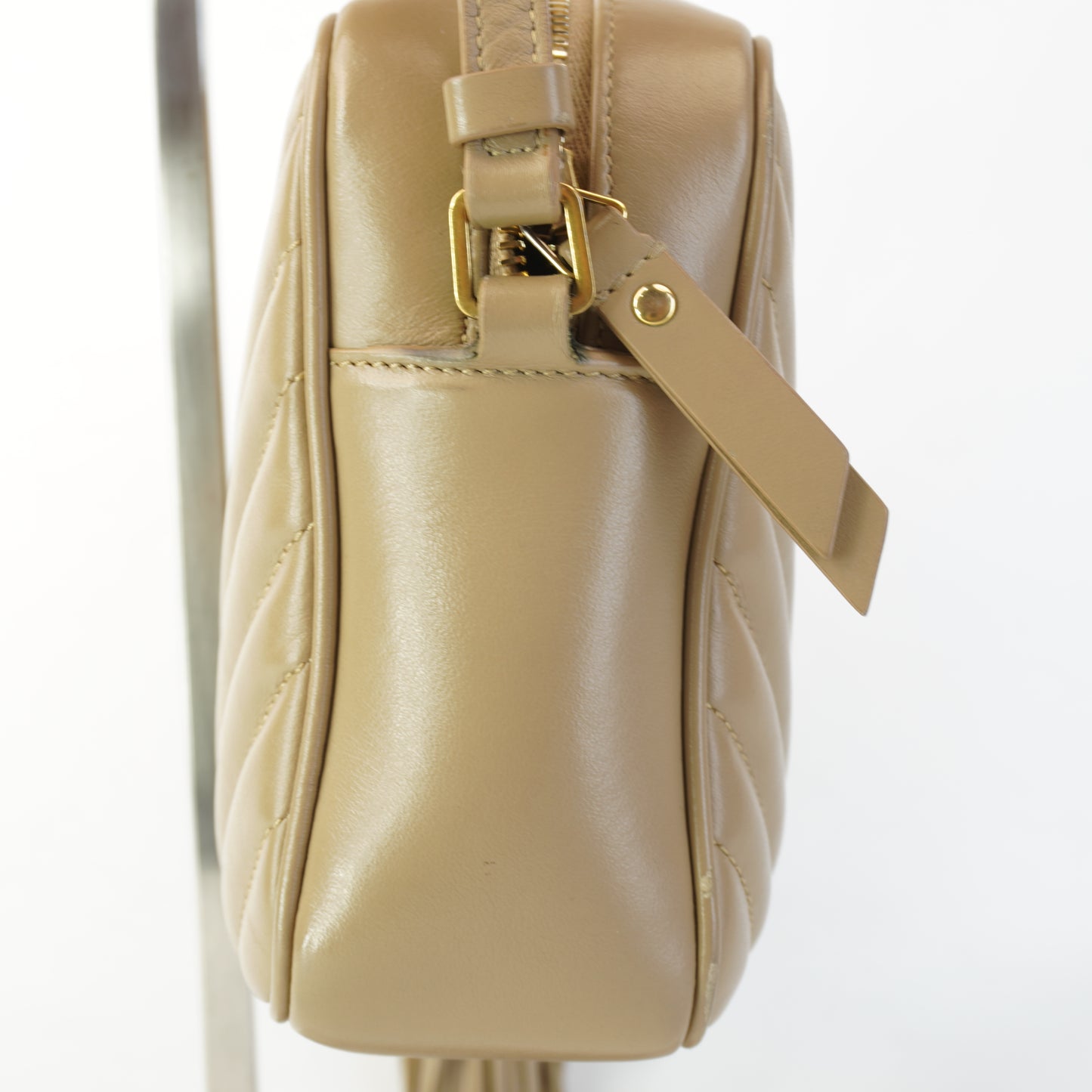 YSL	Lou Camera Bag Iconic Beige