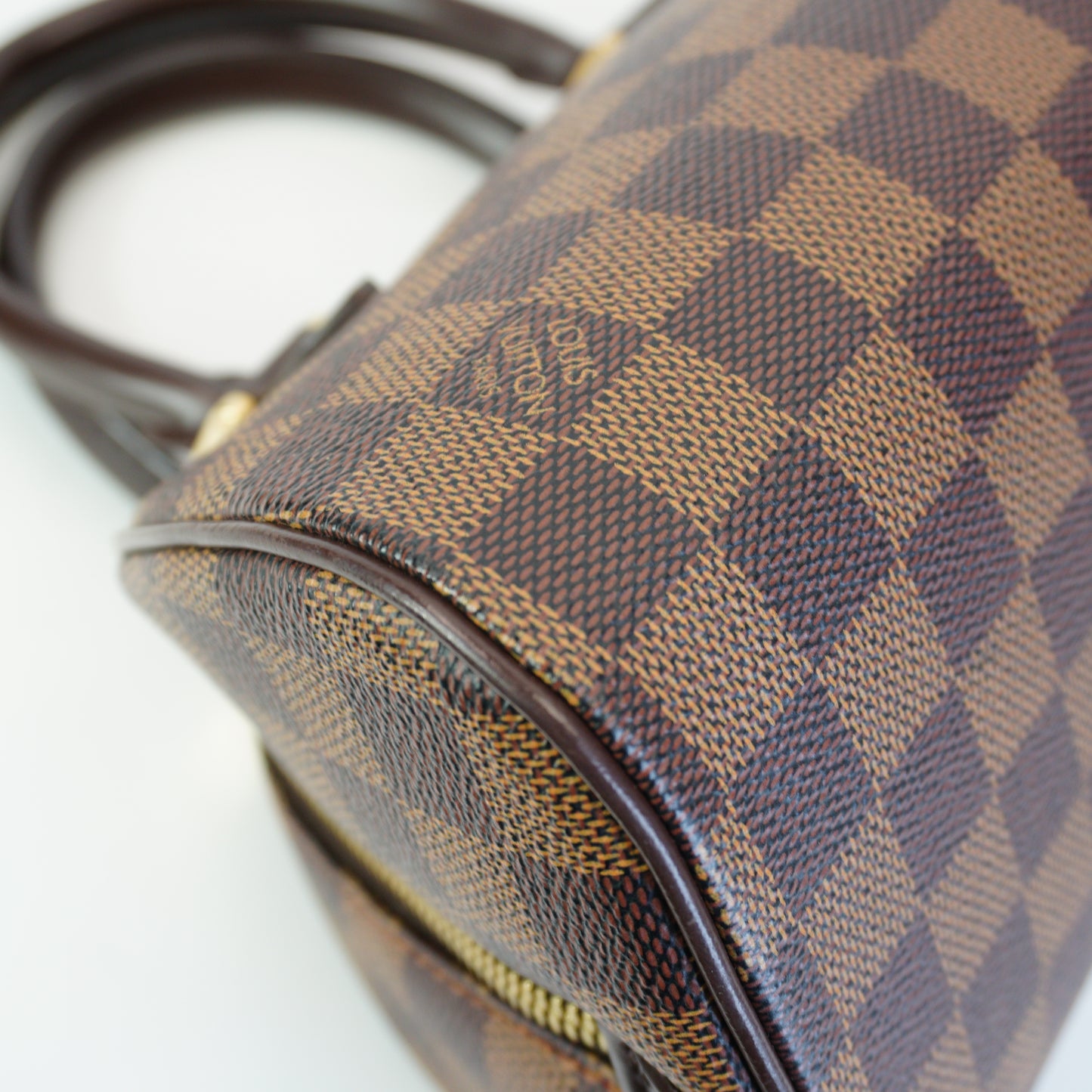Louis Vuitton	Ribera Mini GHW