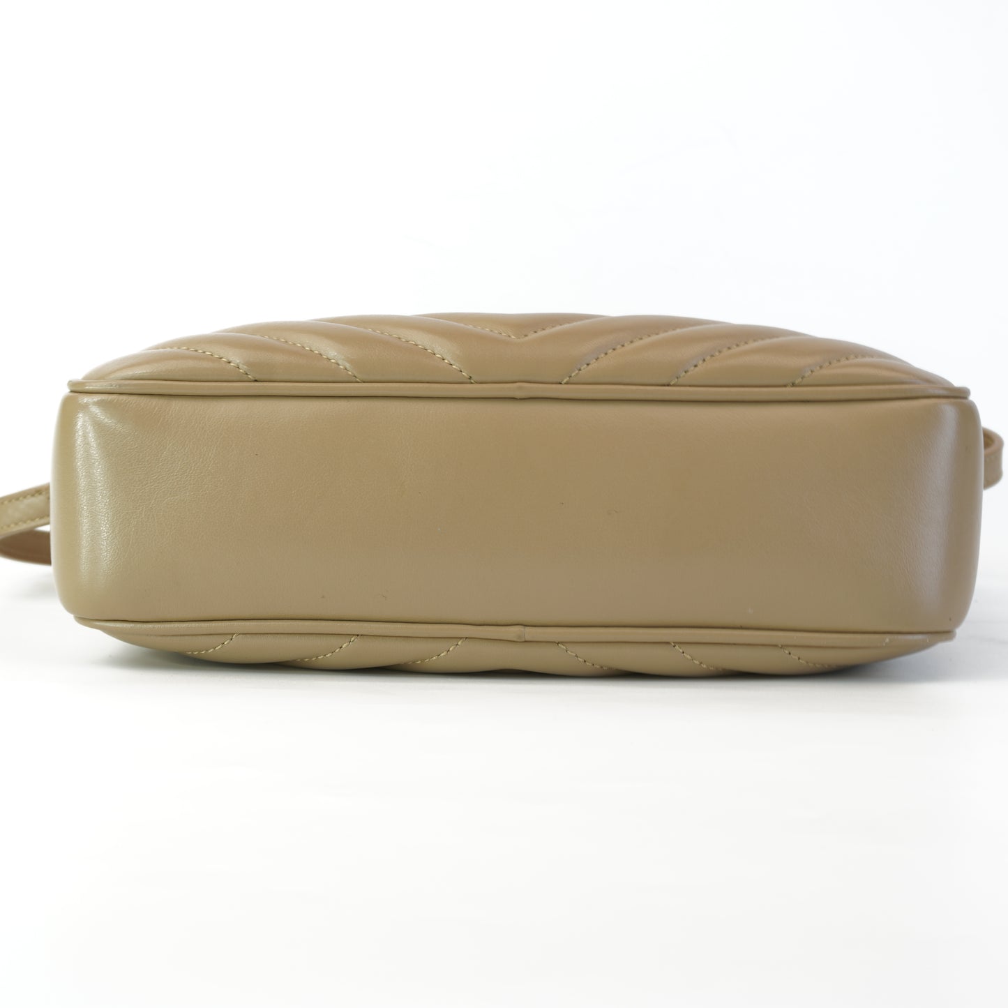 YSL	Lou Camera Bag Iconic Beige