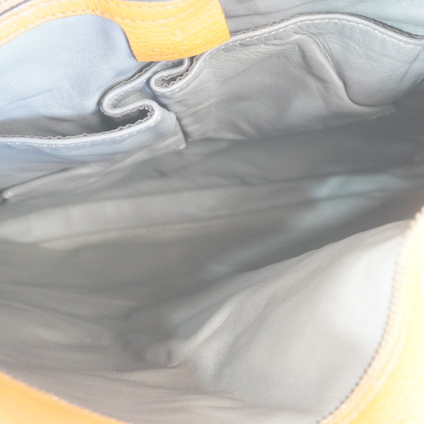 Gucci Orange Rebbed Jungle Medium