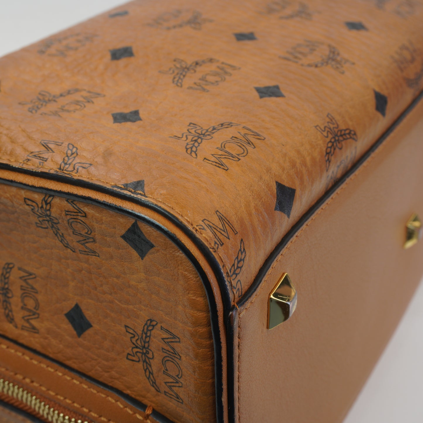 MCM Boston GHW Medium