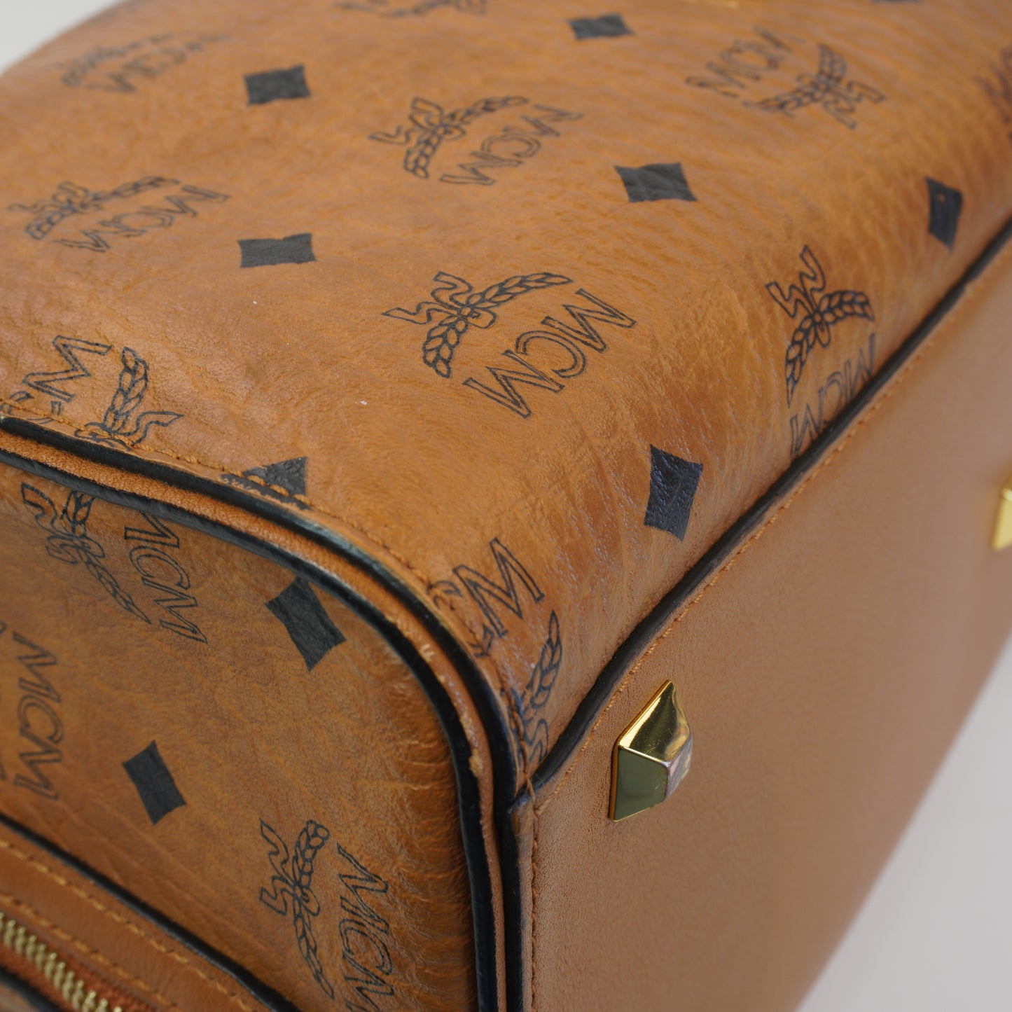 MCM Boston GHW Medium