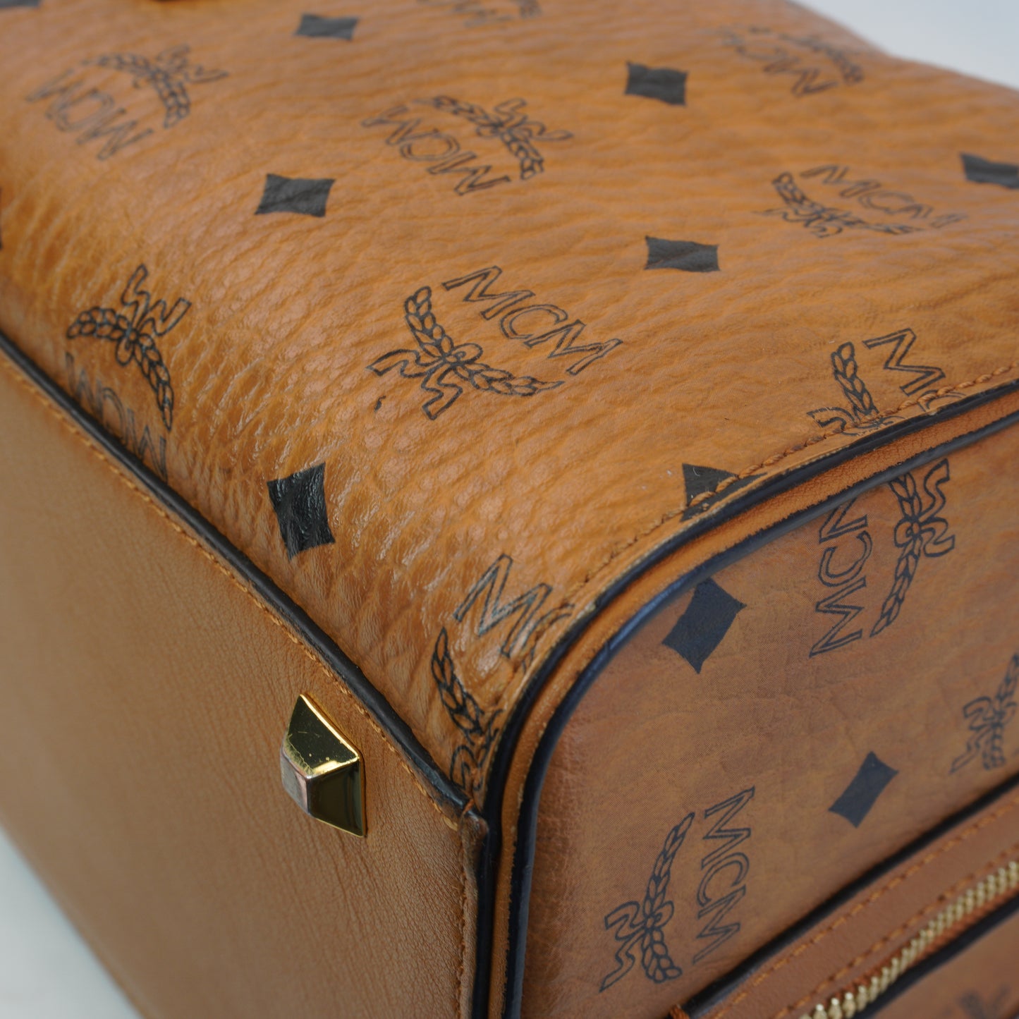 MCM Boston GHW Medium