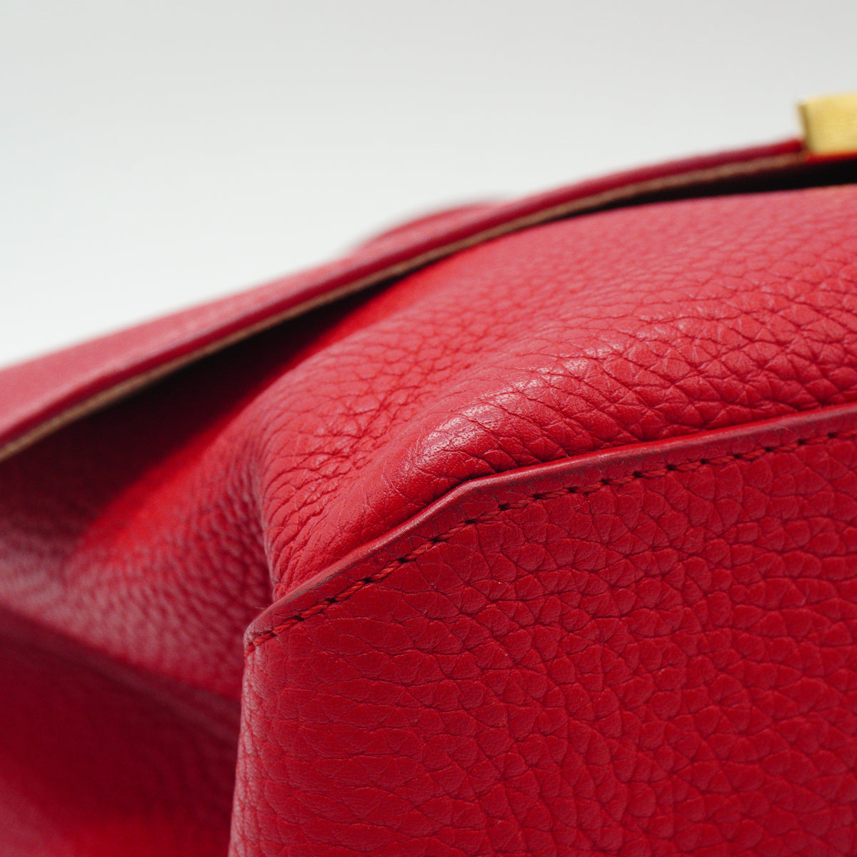 Louis Vuitton	Coquelicot Taurillon Leather Volta Bag Medium GHW